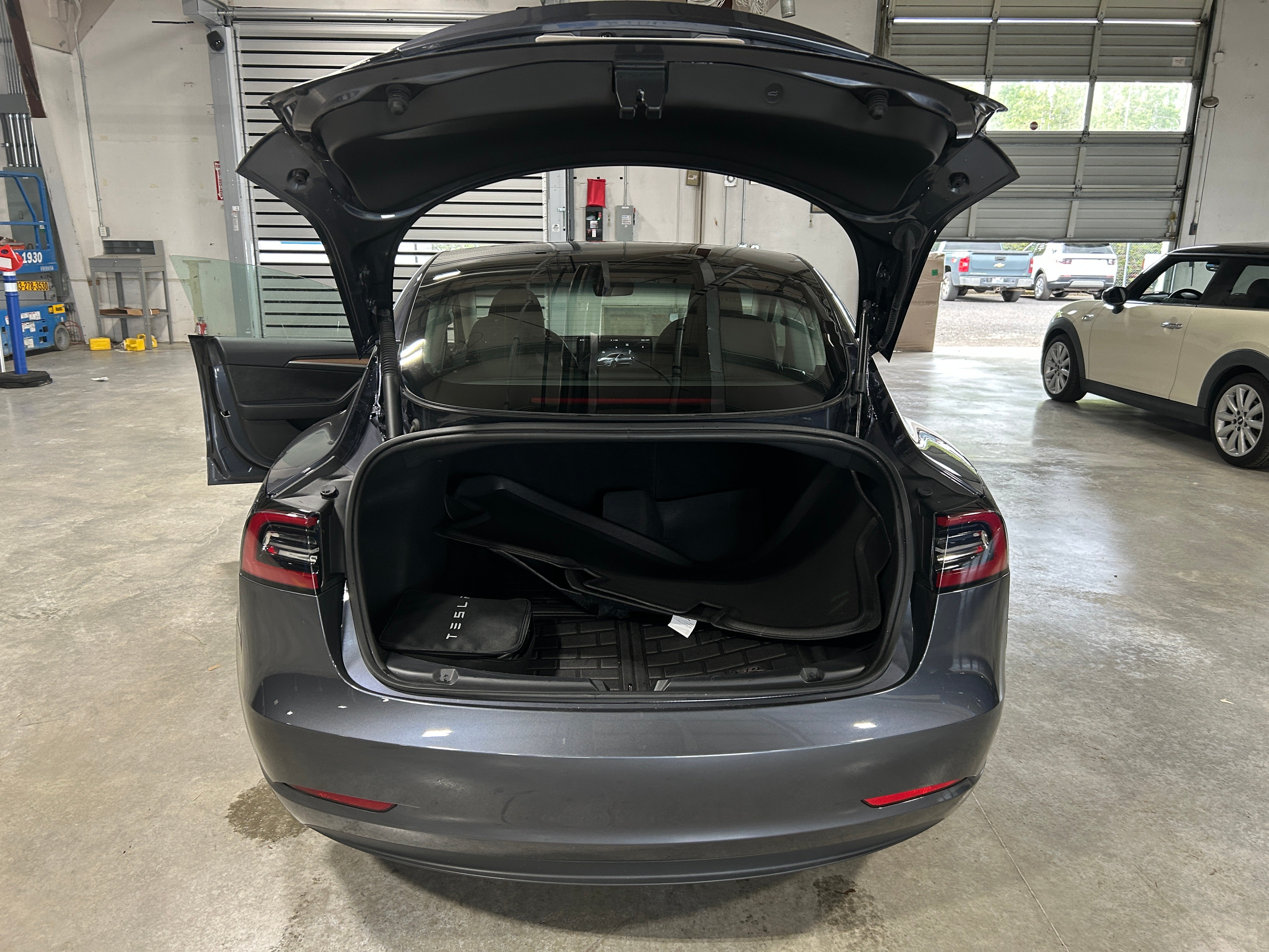 2023 Tesla Model 3 Standard Range 5