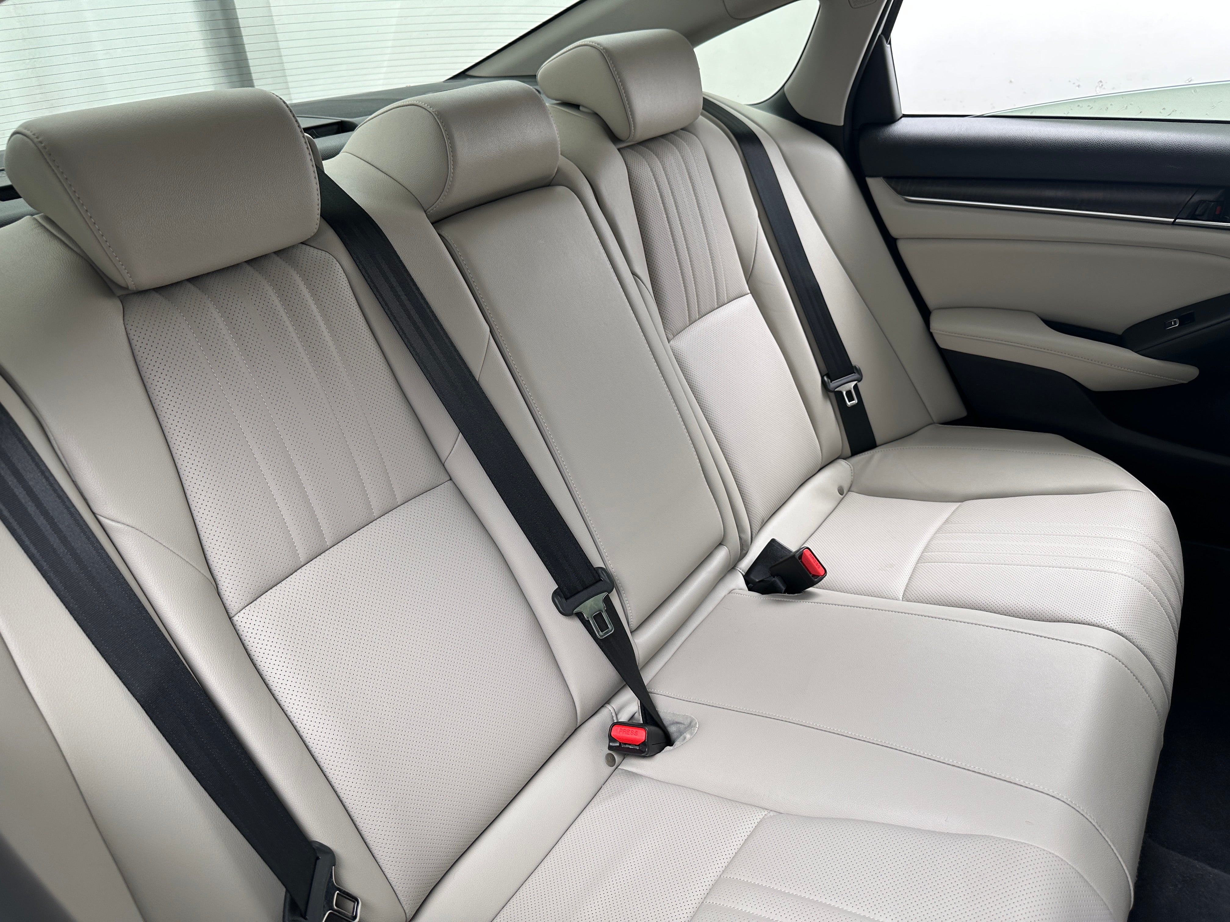 2022 Honda Accord EX-L 5