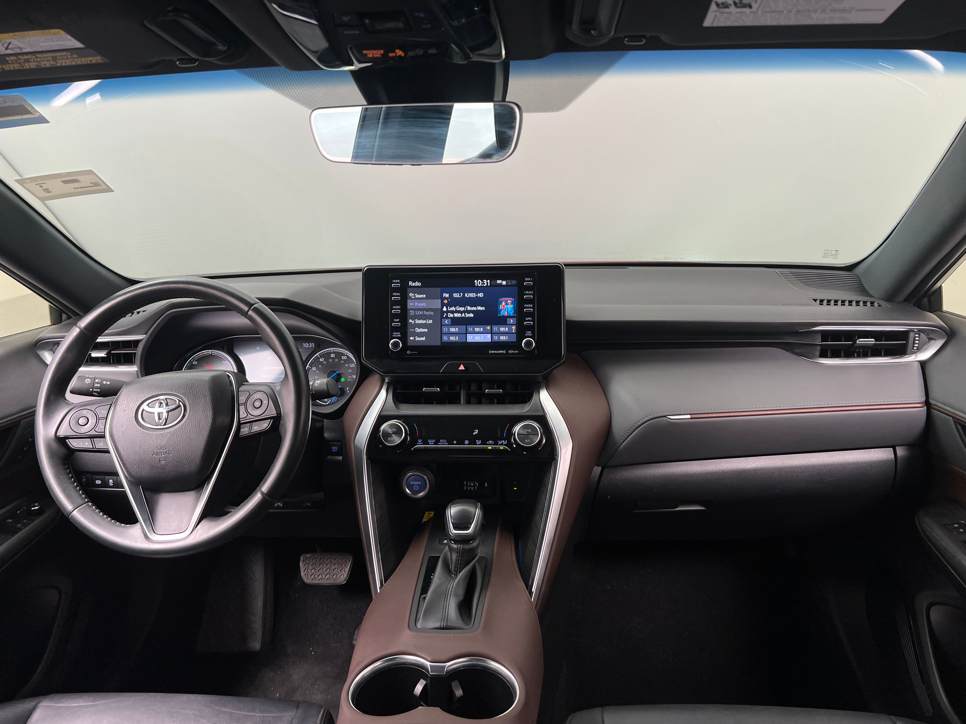 2021 Toyota Venza XLE 3