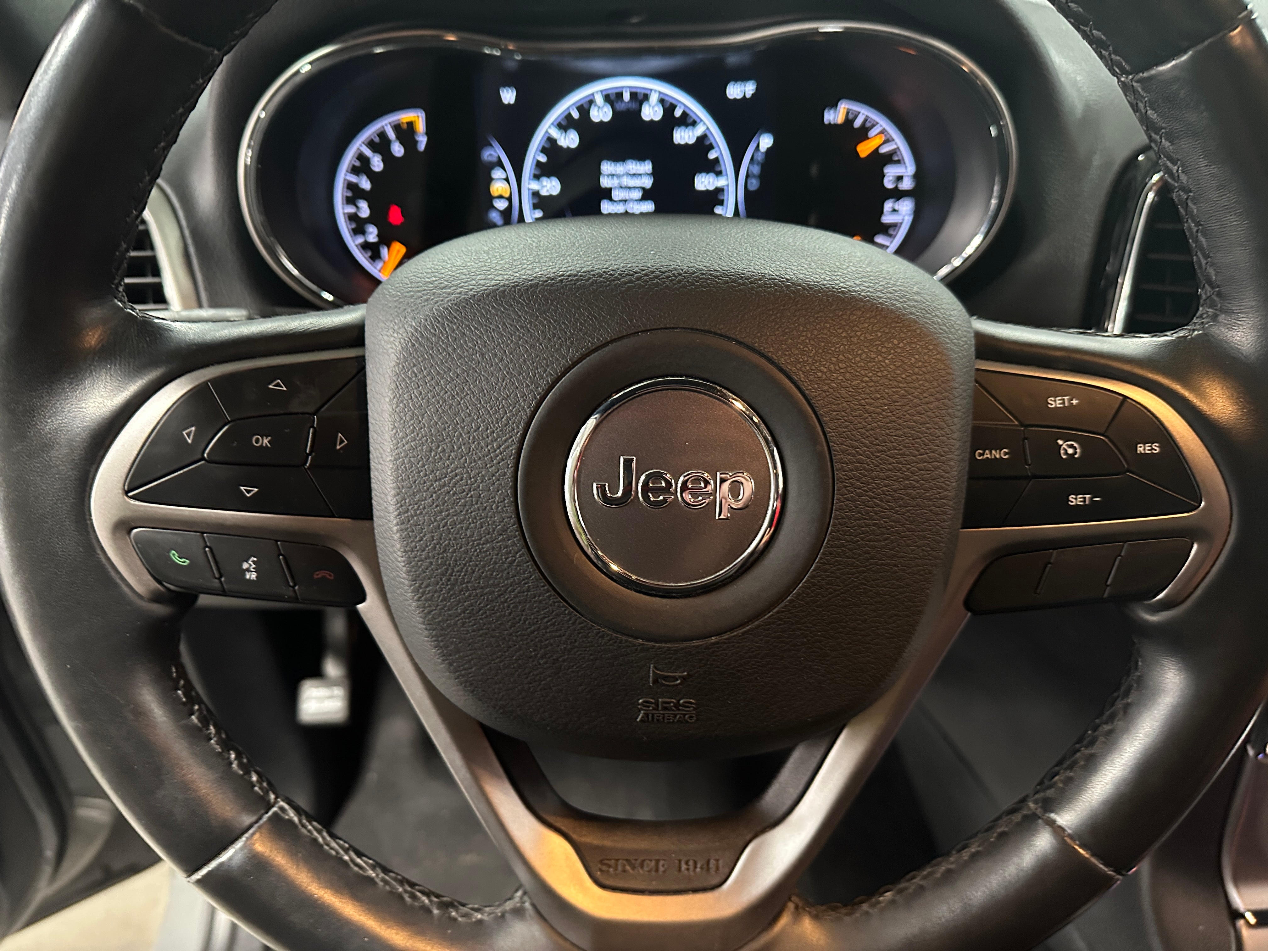 2020 Jeep Grand Cherokee Altitude 5