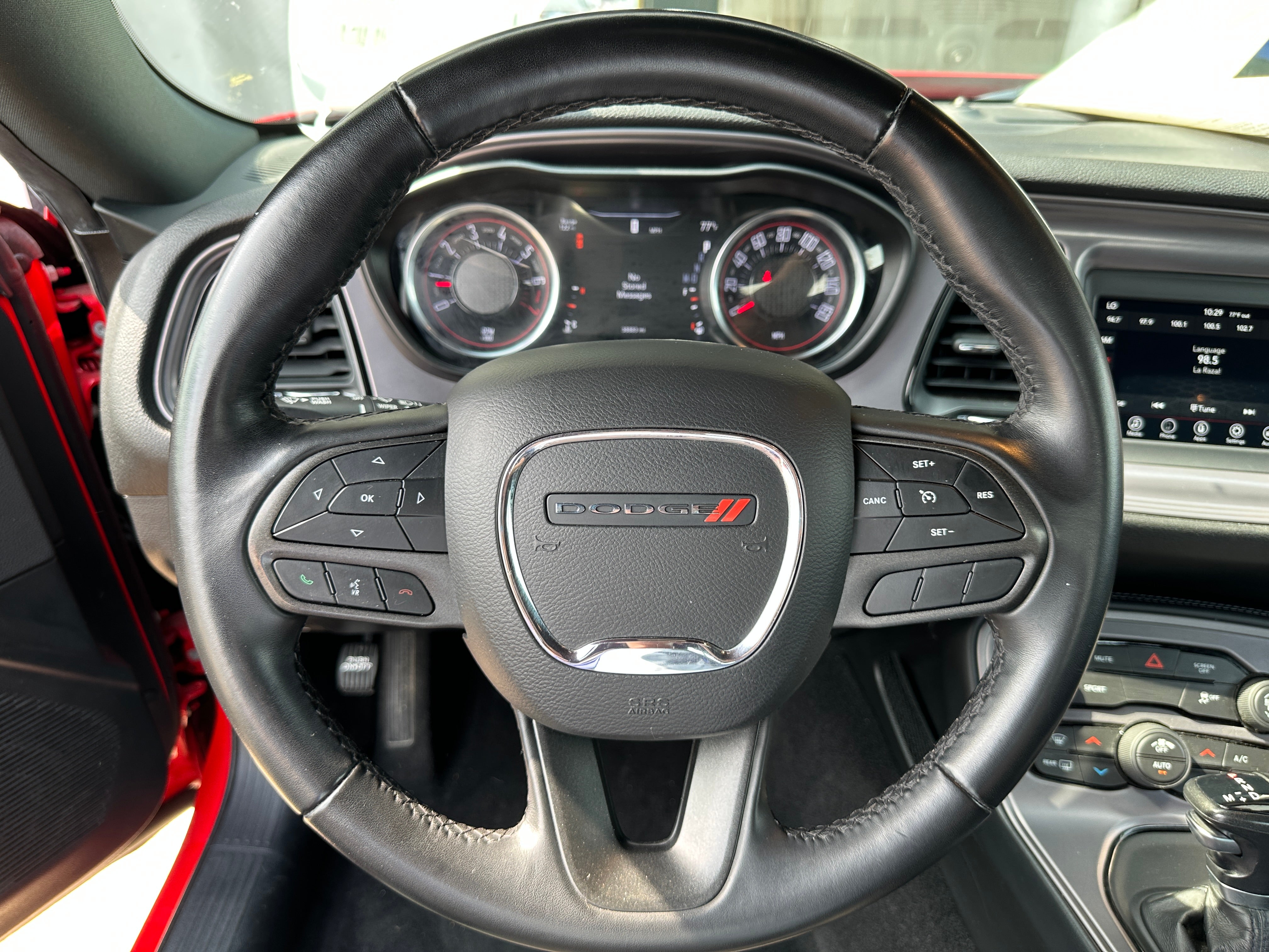 2023 Dodge Challenger SXT 4