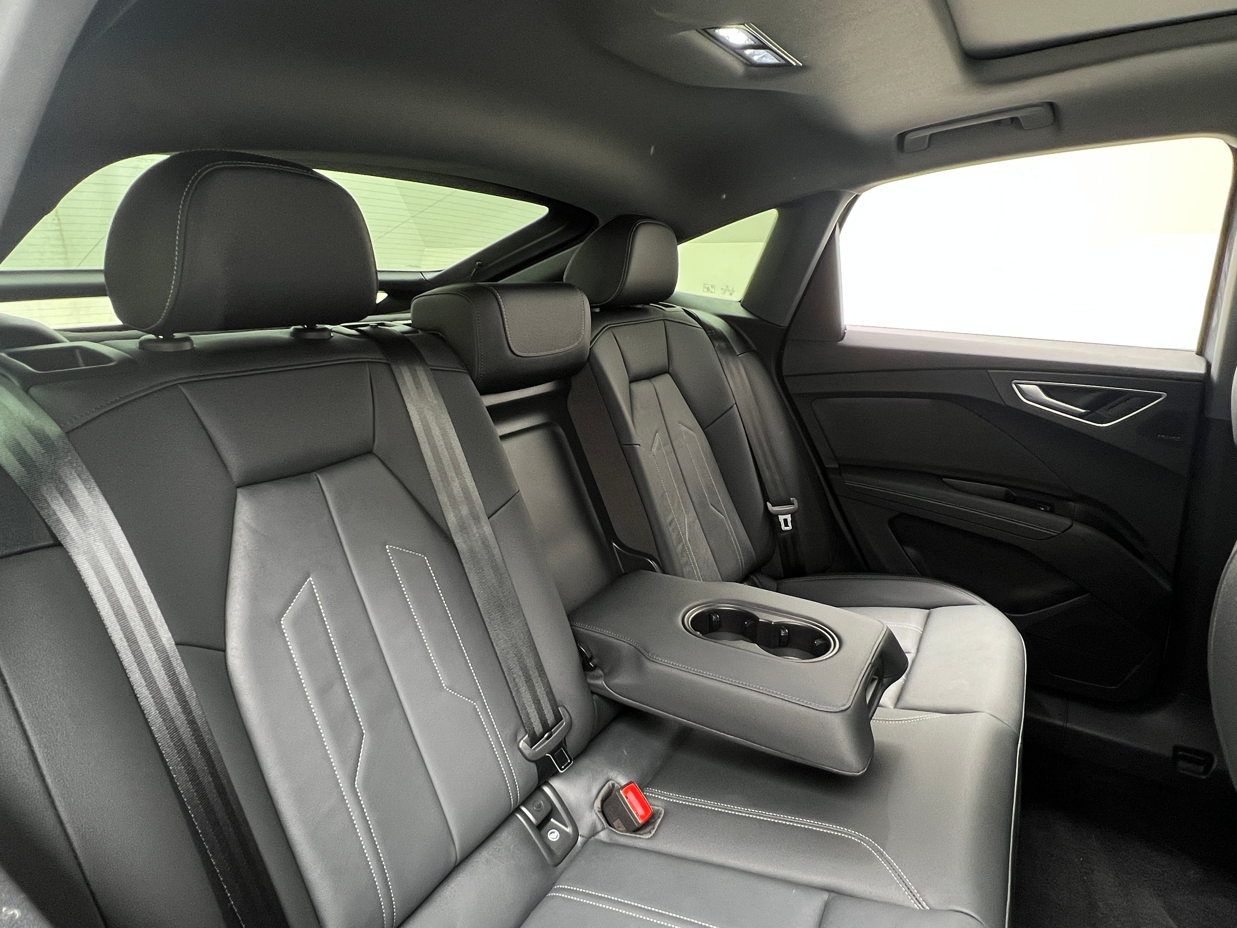 2023 Audi Q4 e-tron Sportback Prestige 5