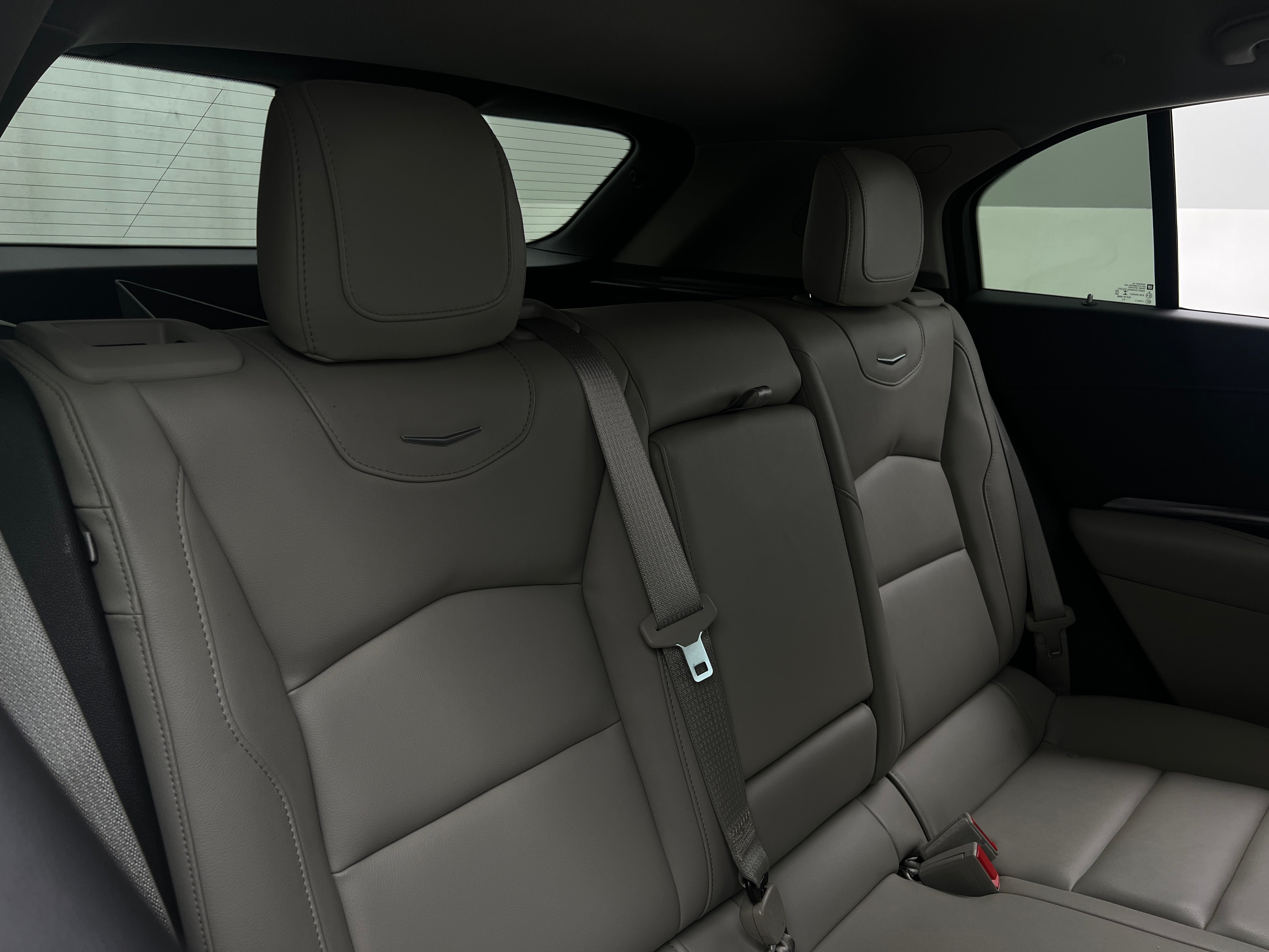 2023 Cadillac XT4 Luxury 5