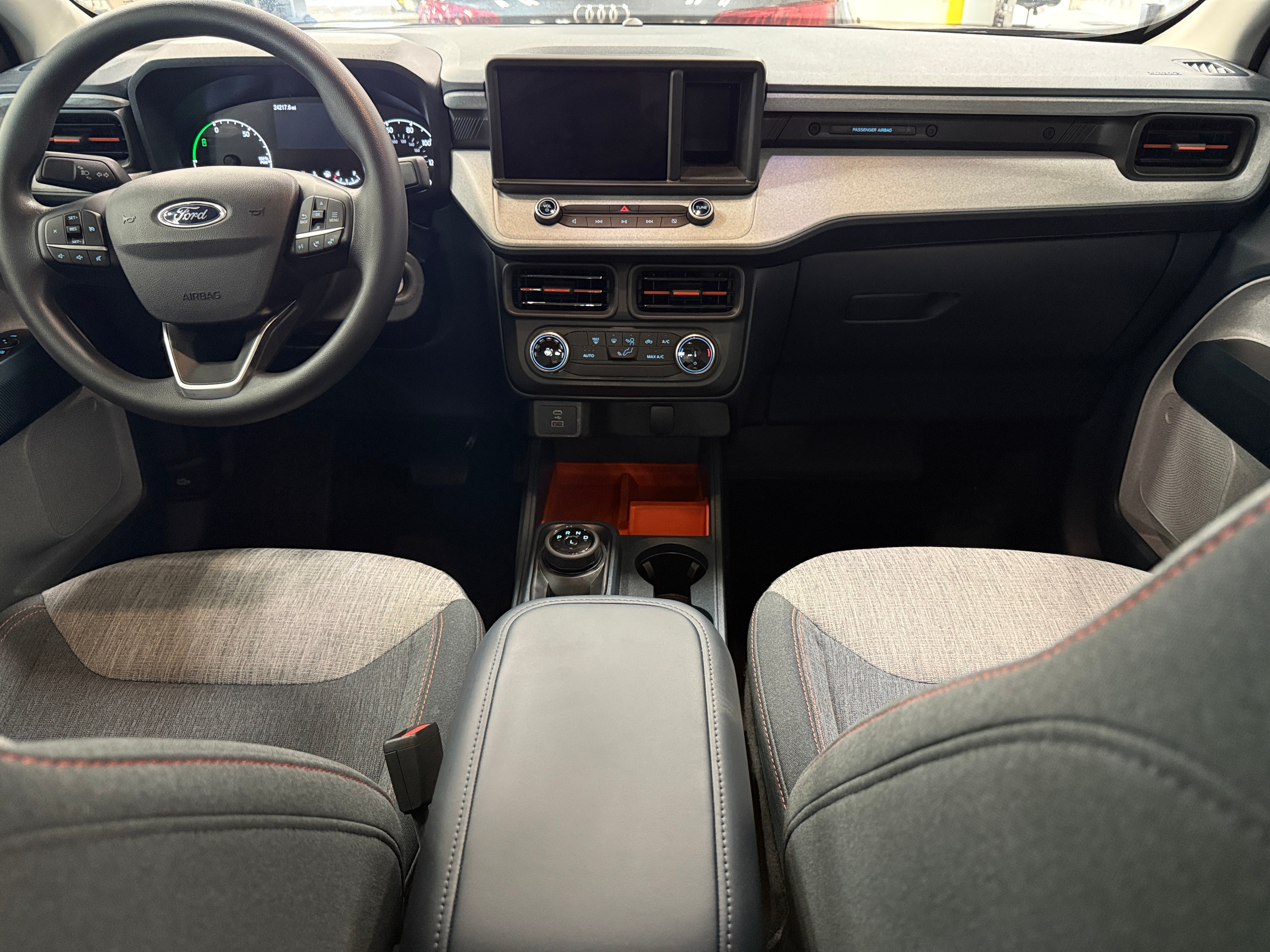 2023 Ford Maverick XLT 3