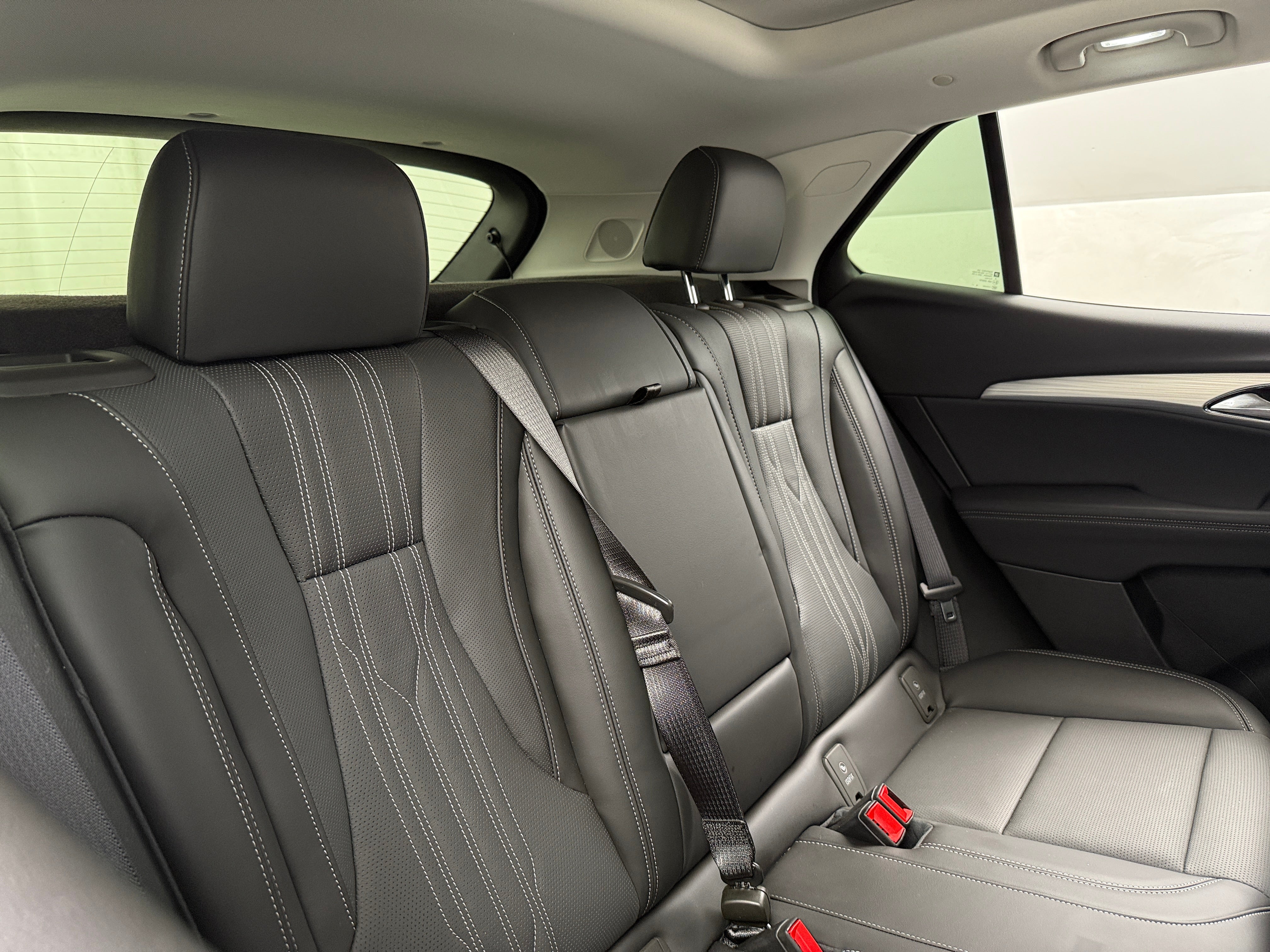 2024 Buick Envision Avenir 5