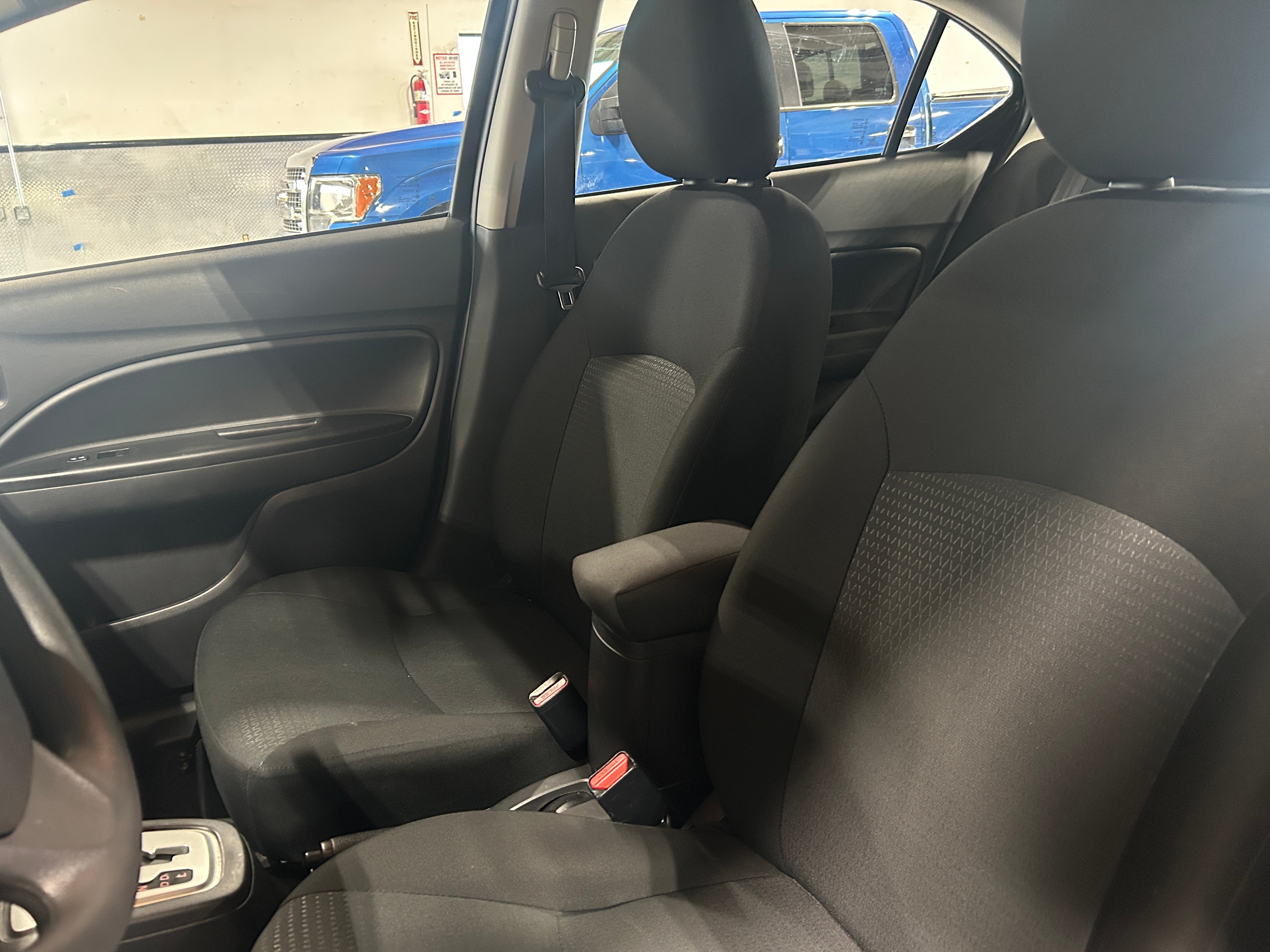 2024 Mitsubishi Mirage G4 ES 2