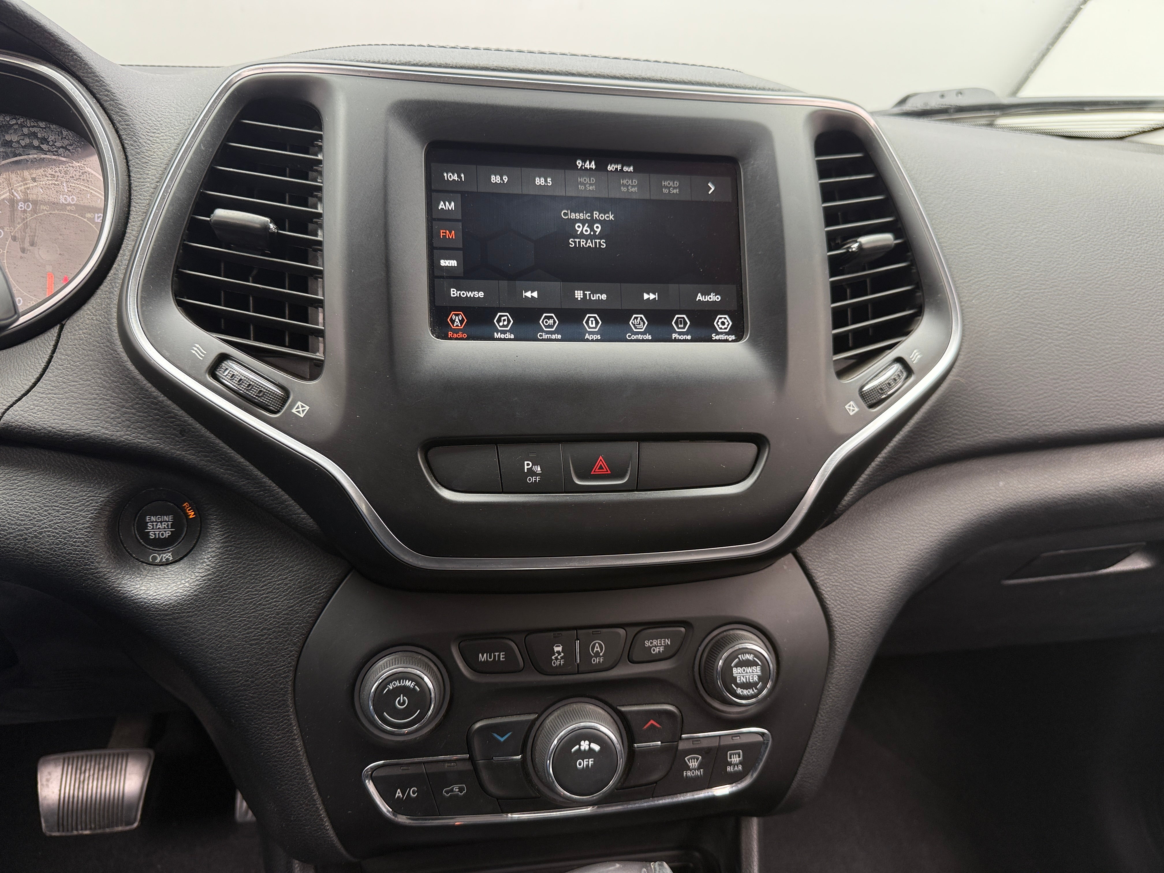 2020 Jeep Cherokee Latitude 4