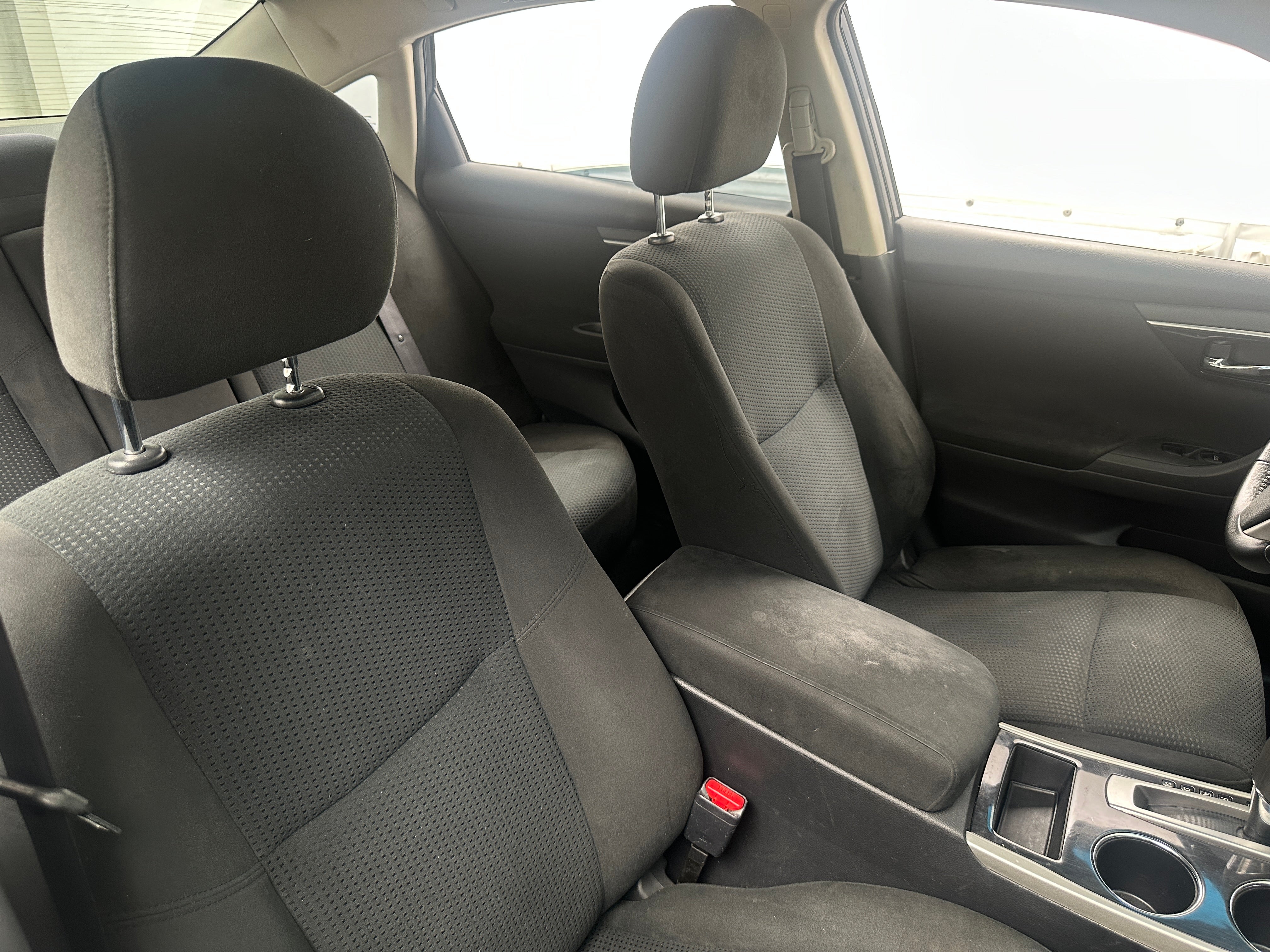2014 Nissan Altima SV 2