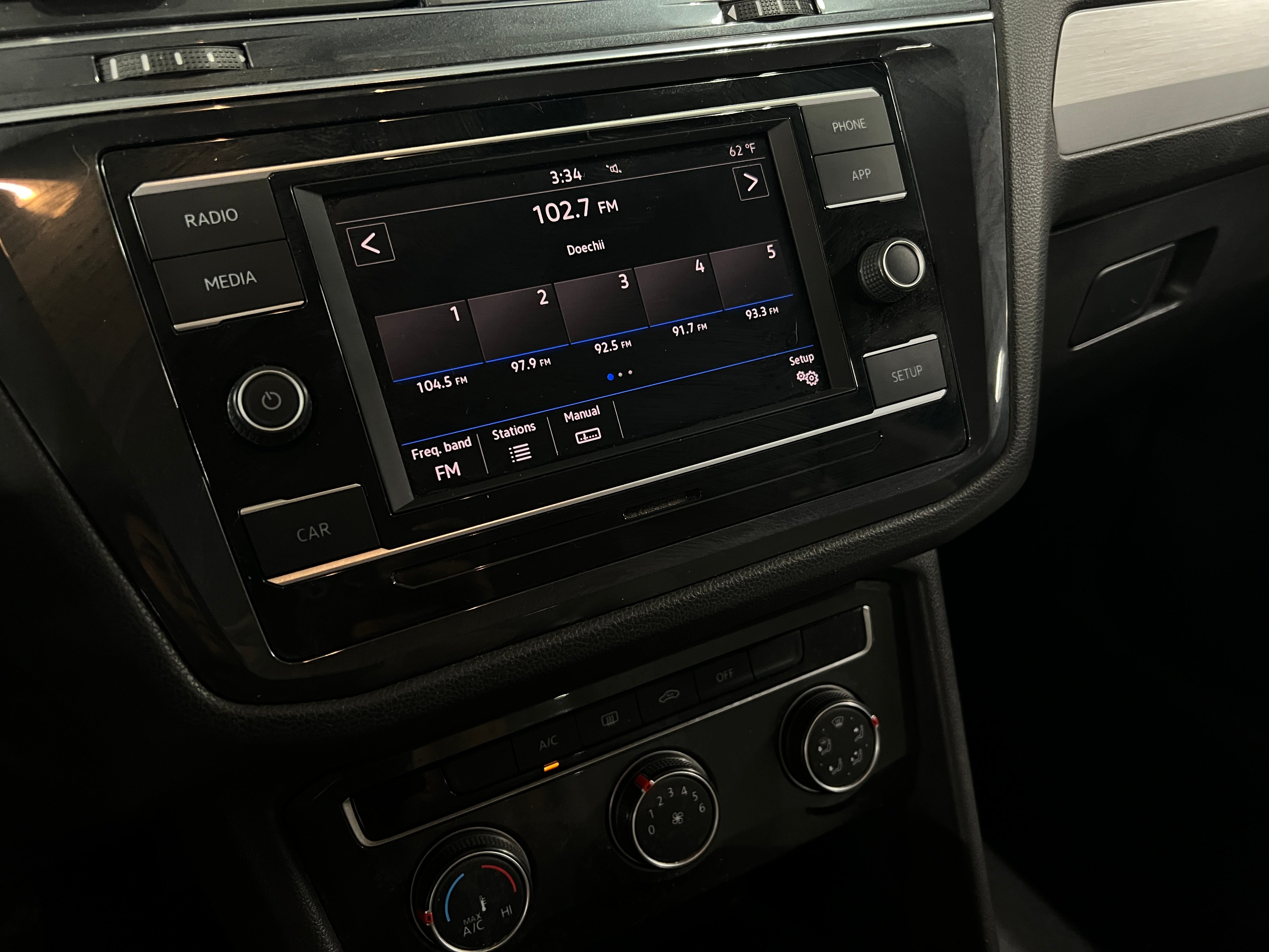 2019 Volkswagen Tiguan 2.0T 4