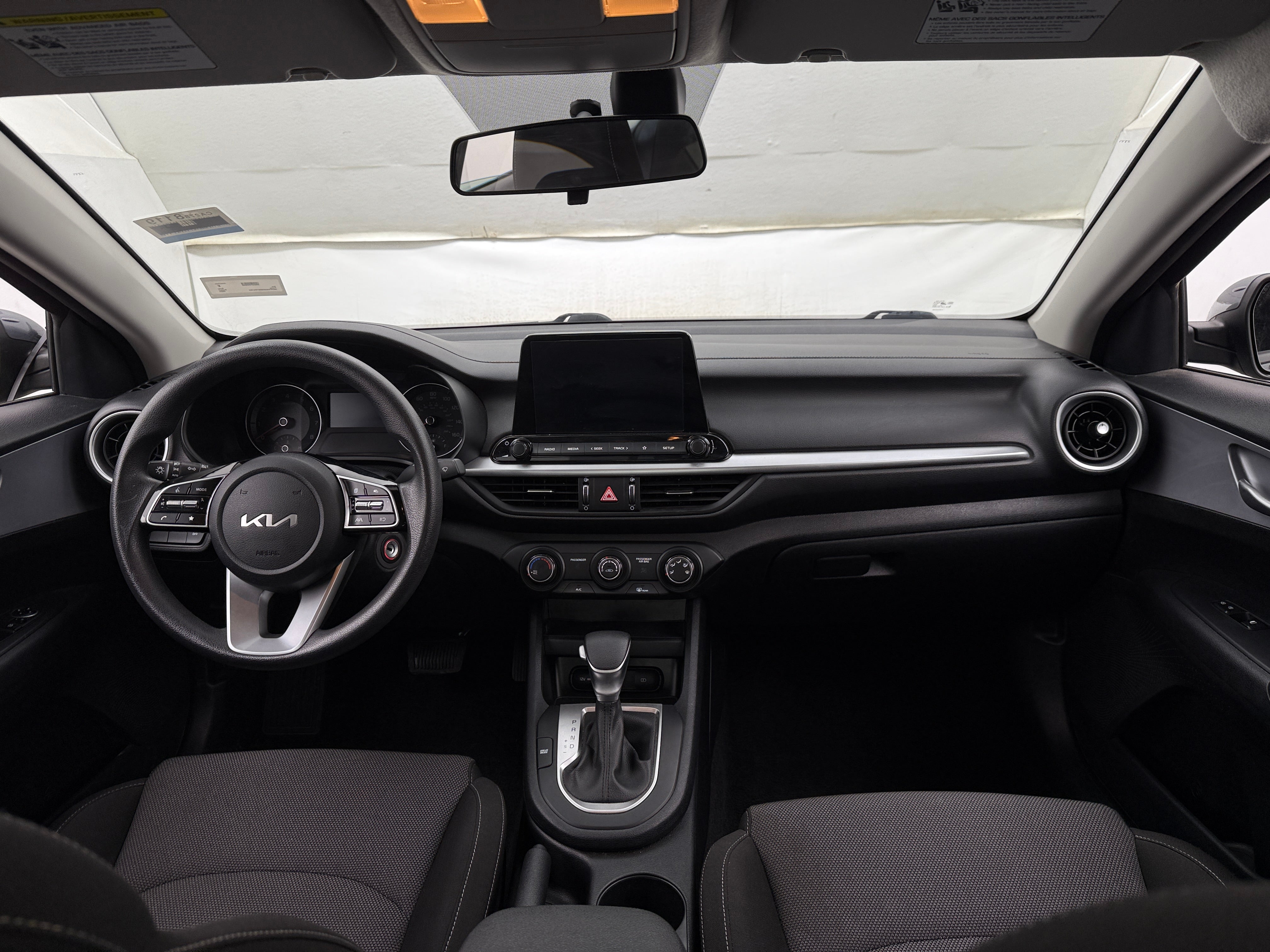 2024 Kia Forte LXS 3
