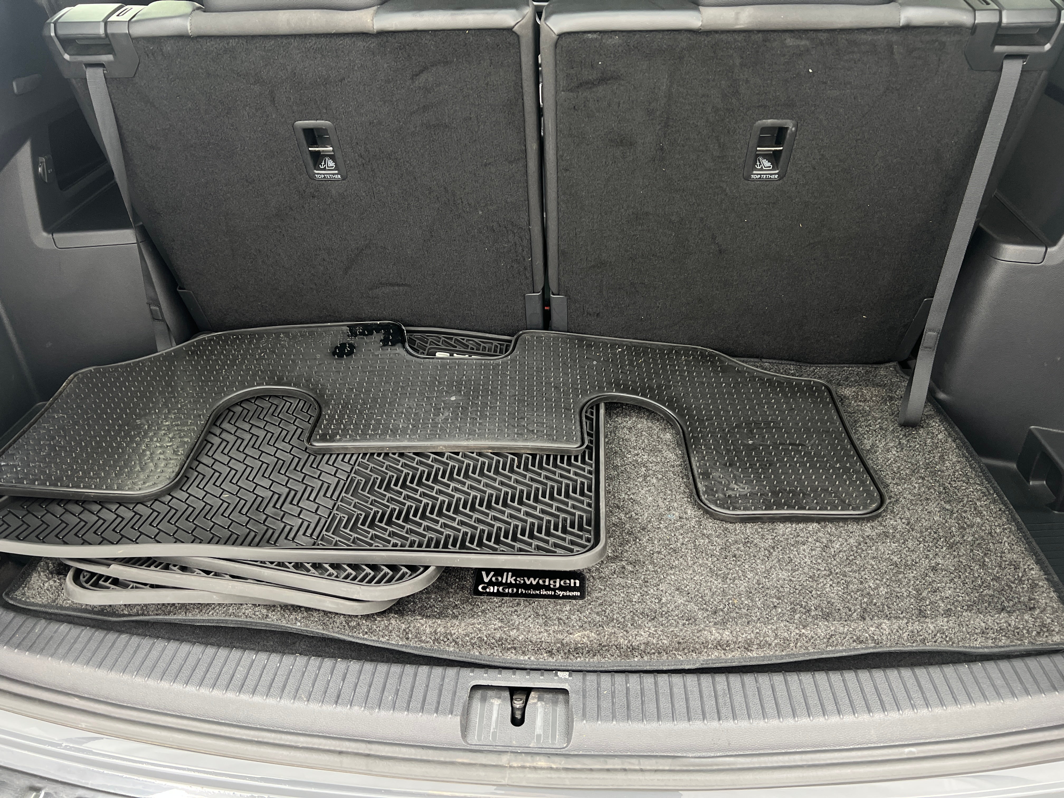 2024 Volkswagen Atlas Peak Edition SEL 6