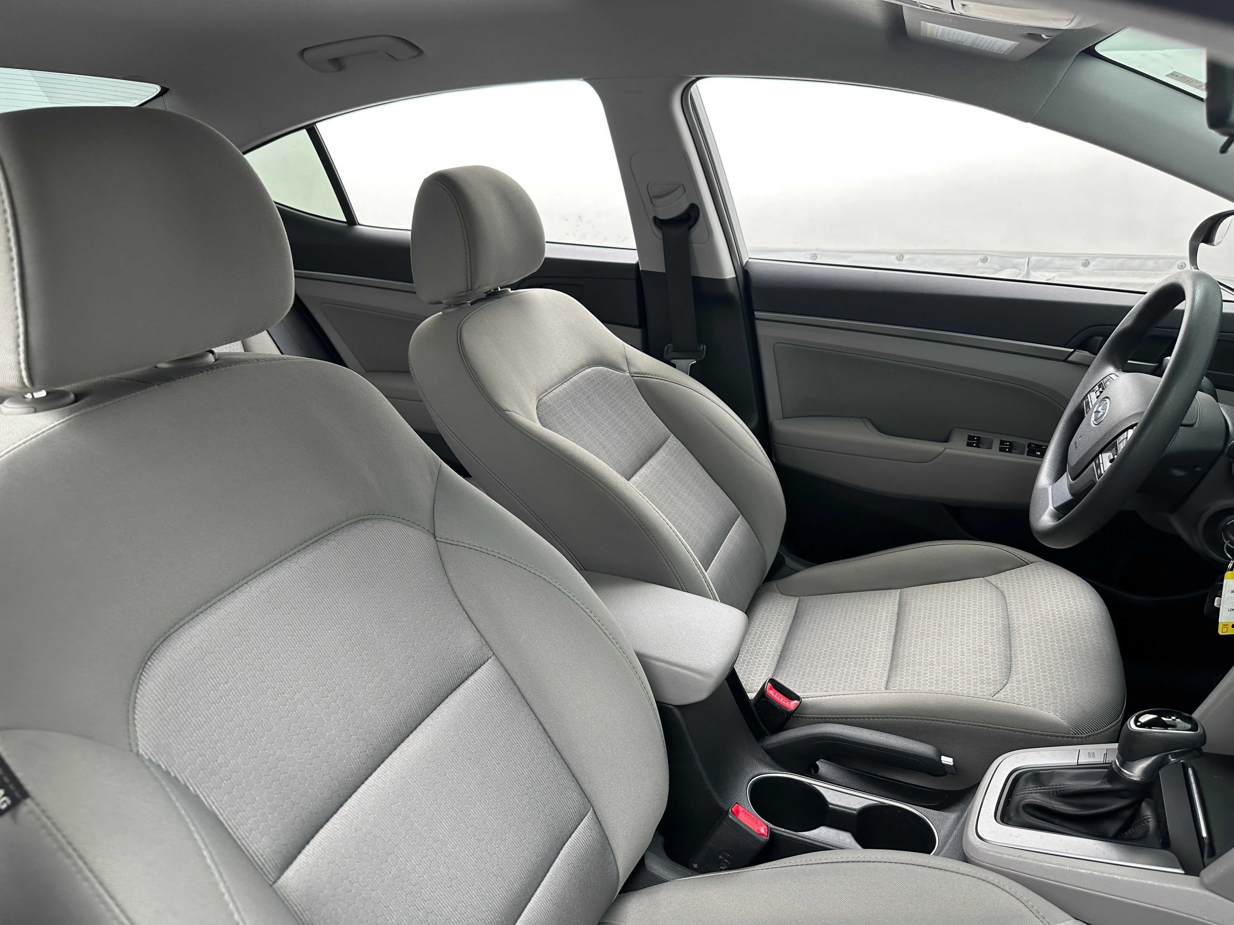 2017 Hyundai Elantra SE 2