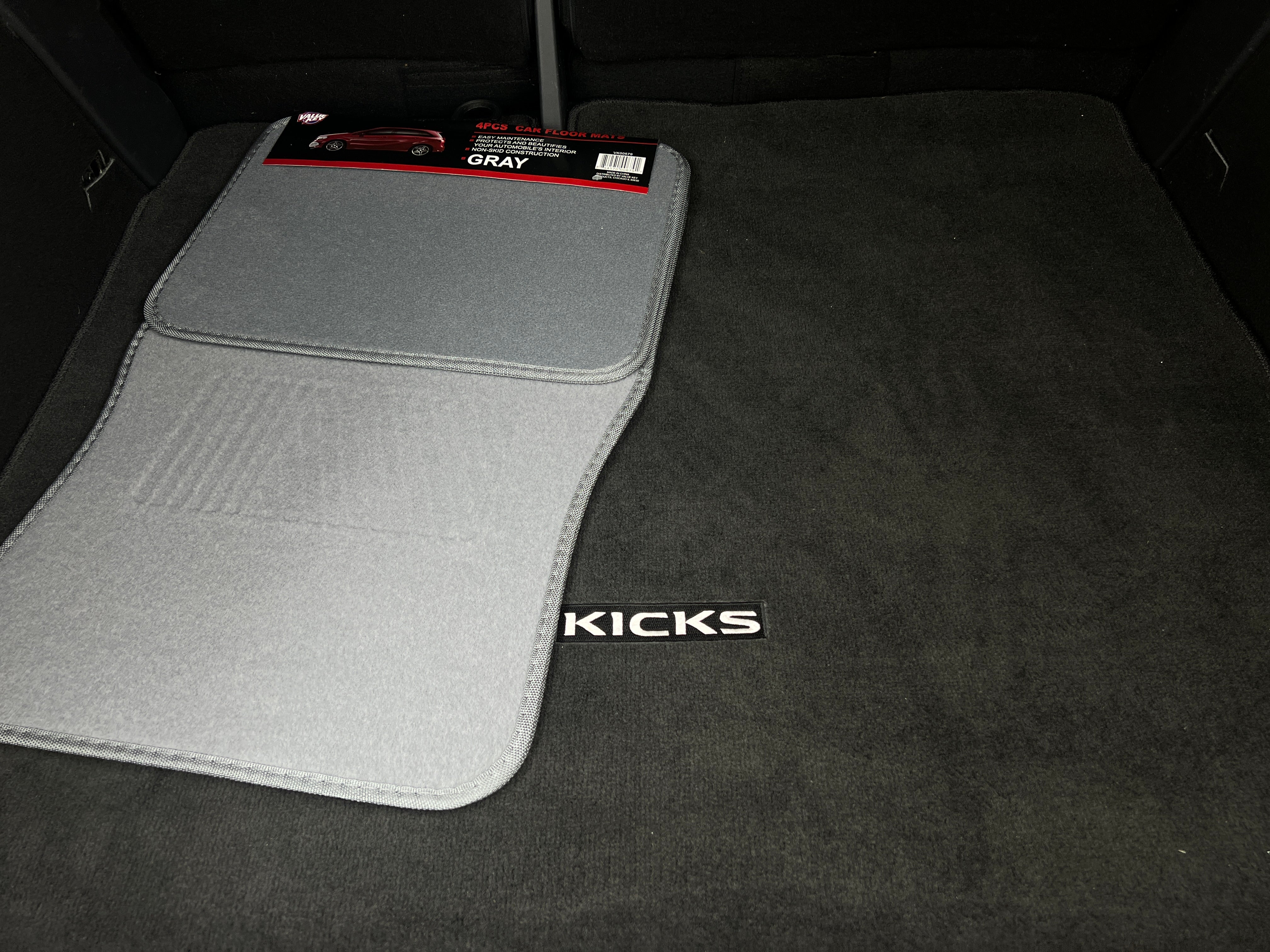2022 Nissan Kicks SR 7