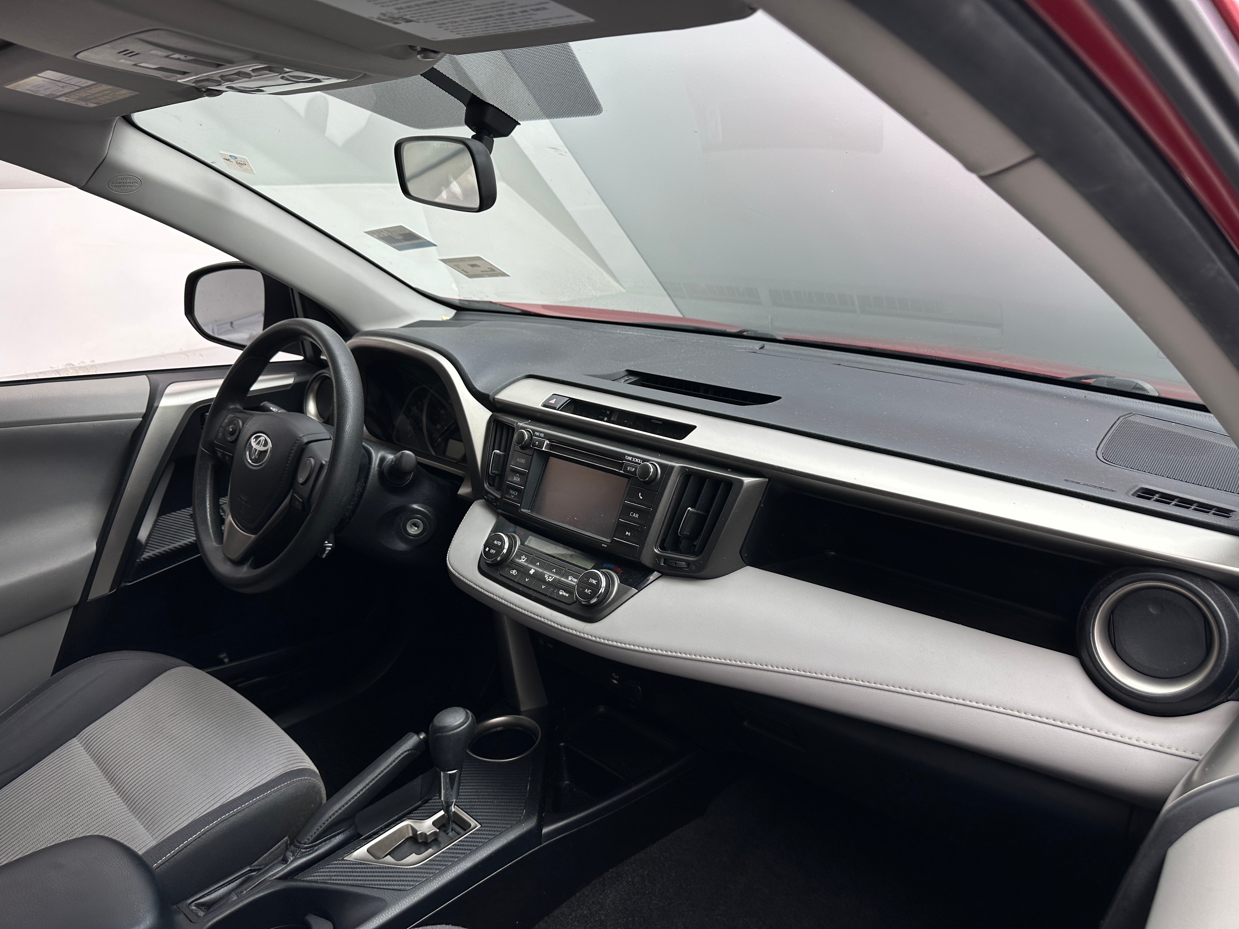 2013 Toyota RAV4 XLE 3