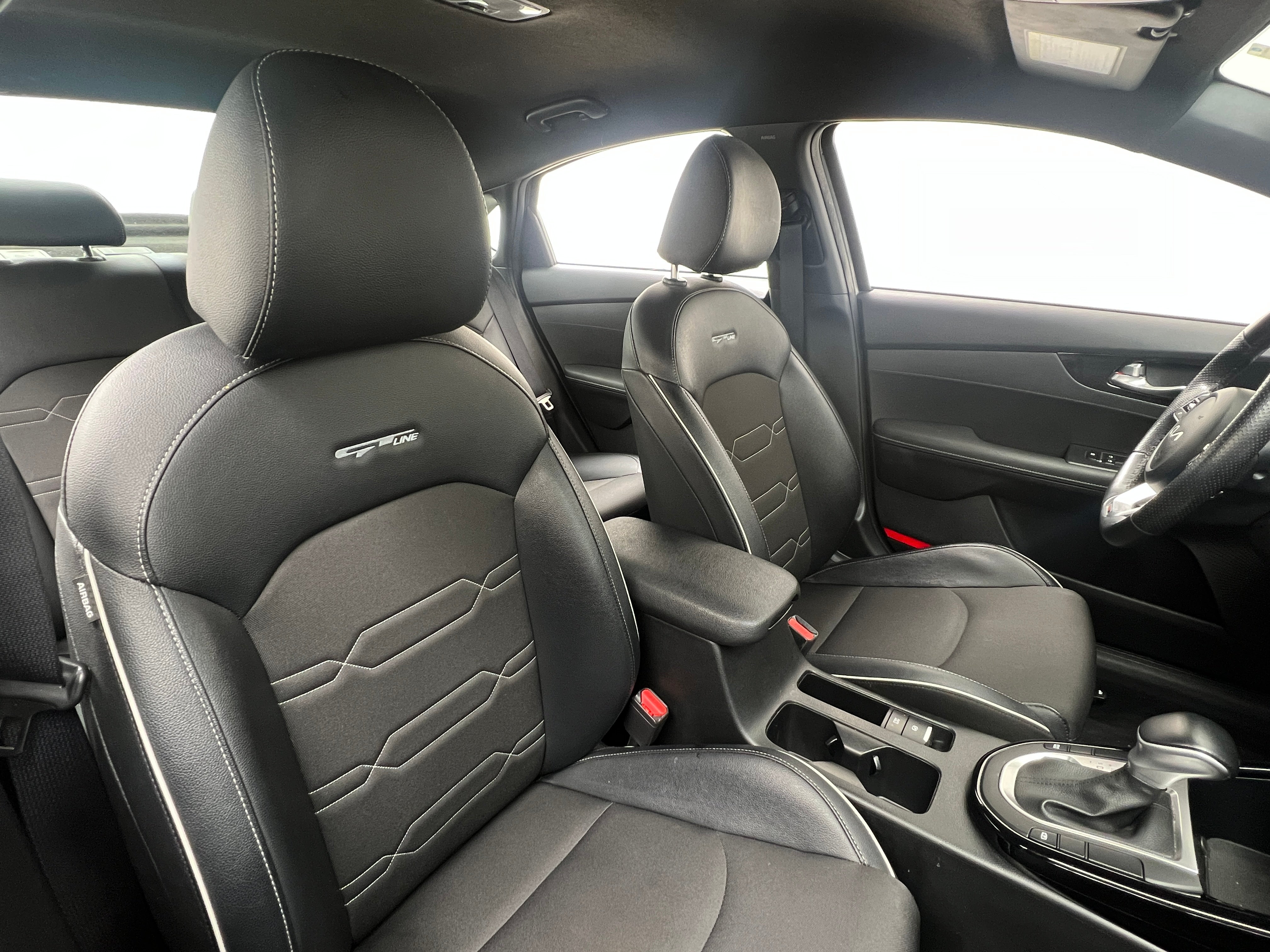 2023 Kia Forte GT-Line 2