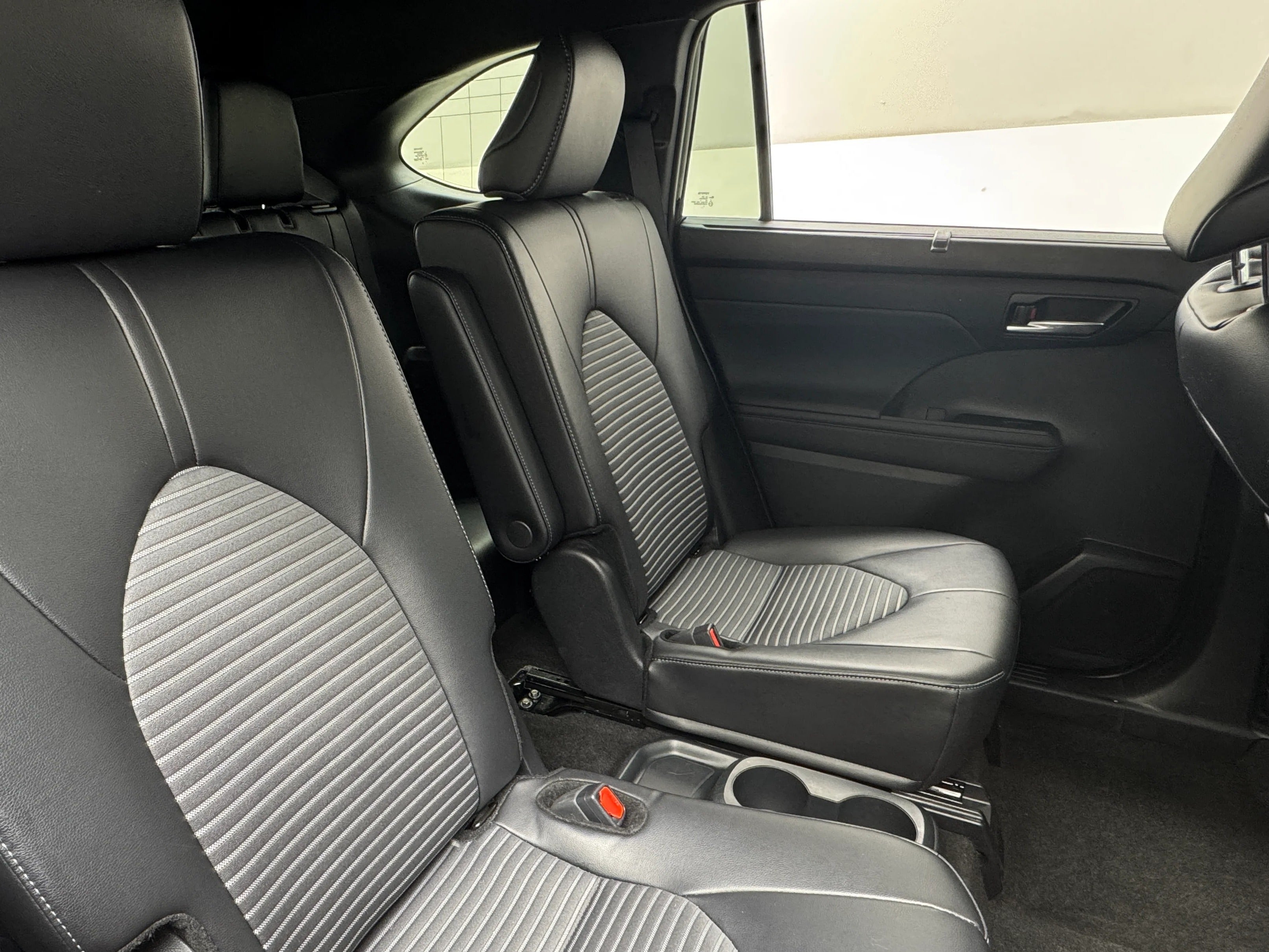 2024 Toyota Highlander XSE 6