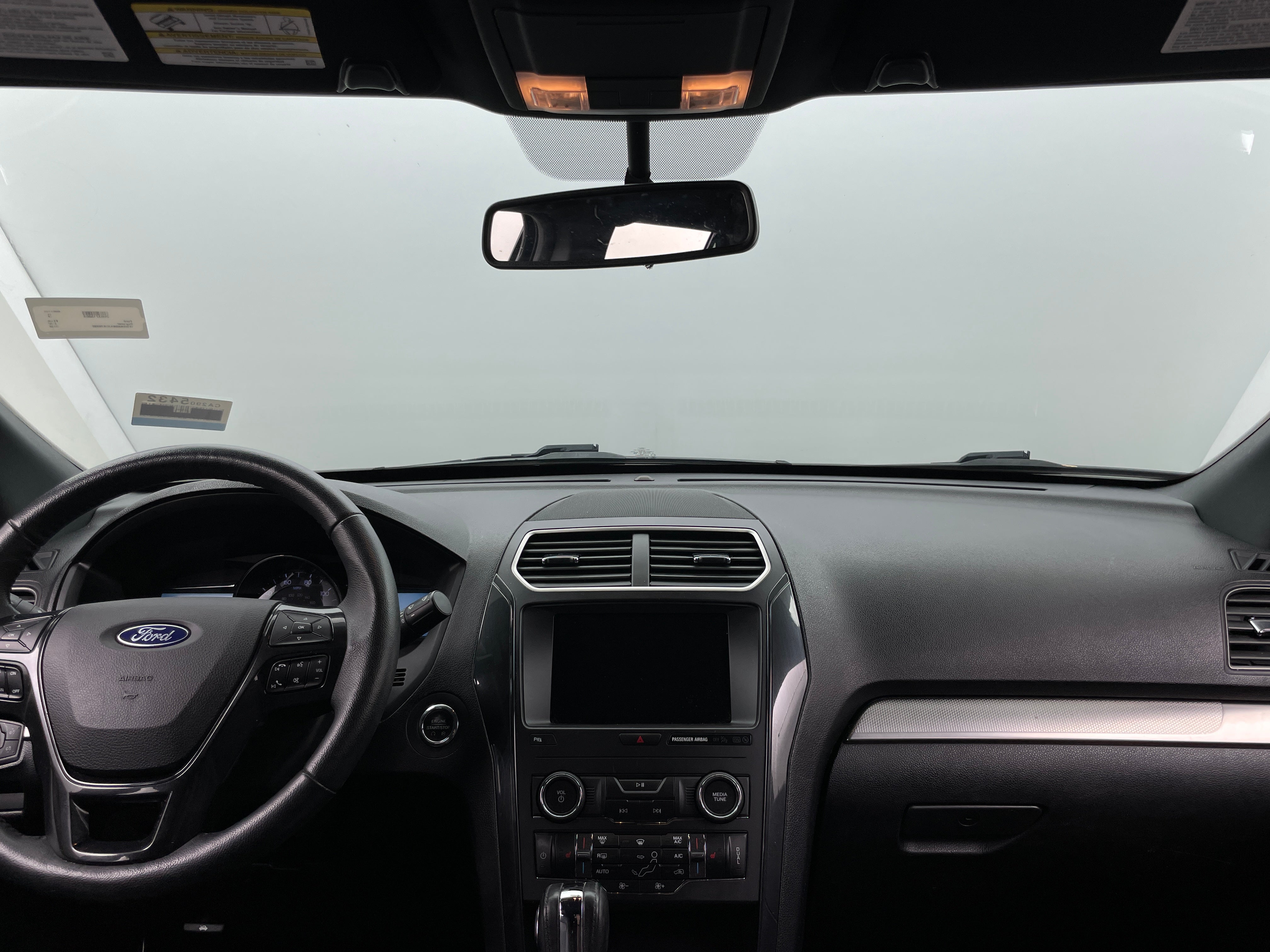 2018 Ford Explorer XLT 3