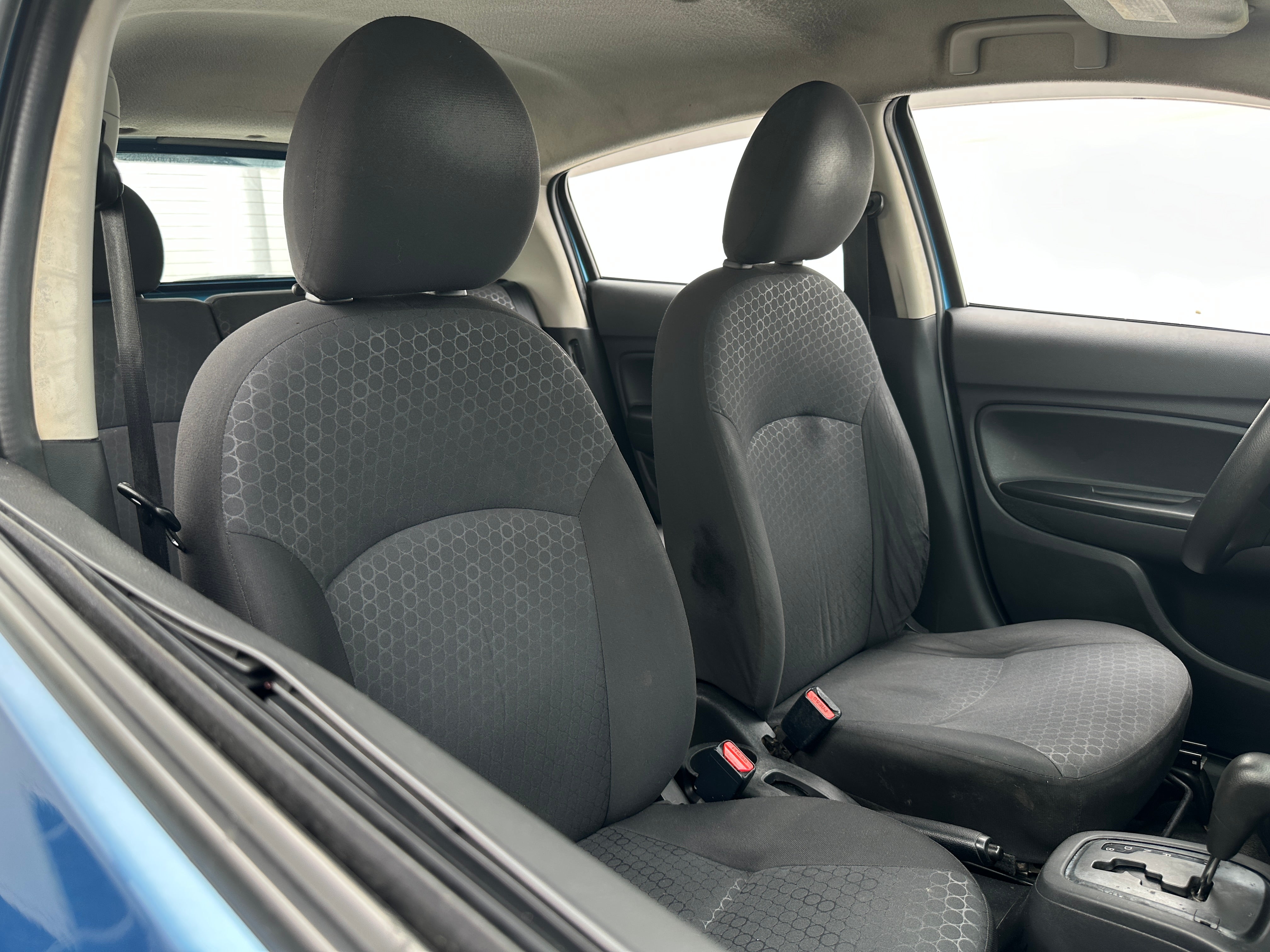 2015 Mitsubishi Mirage DE 2
