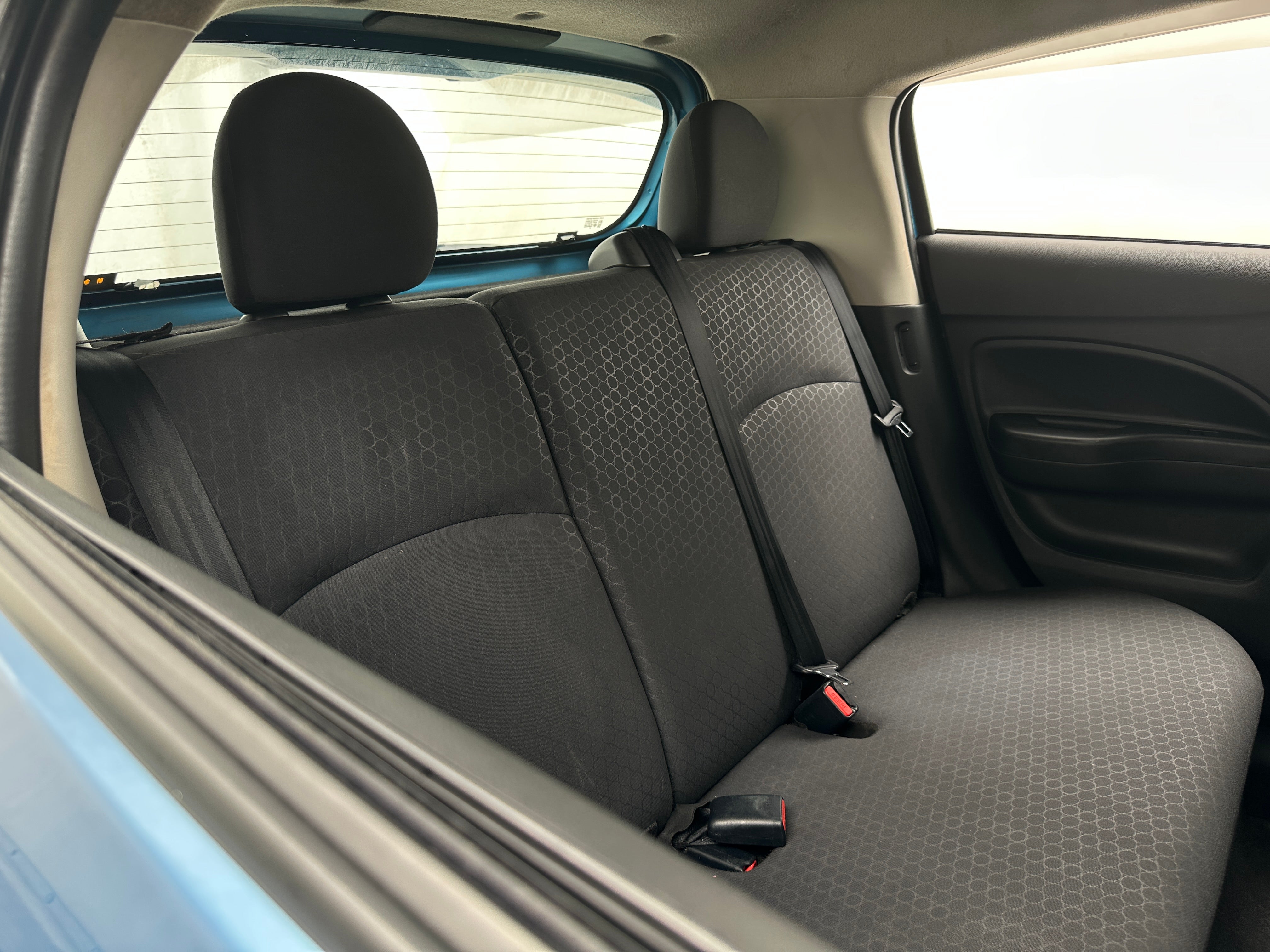 2015 Mitsubishi Mirage DE 6