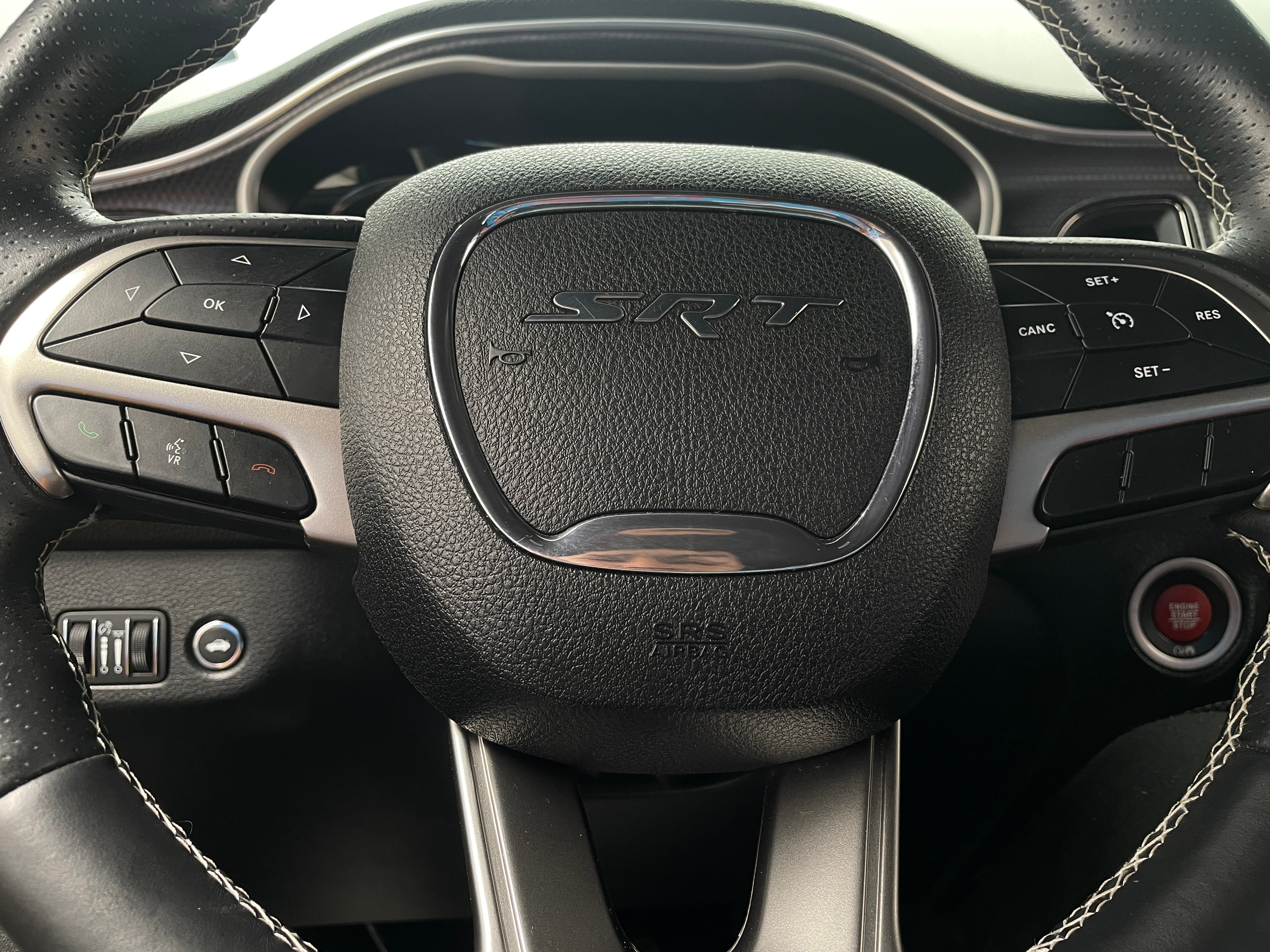 2019 Dodge Challenger SRT Hellcat 3