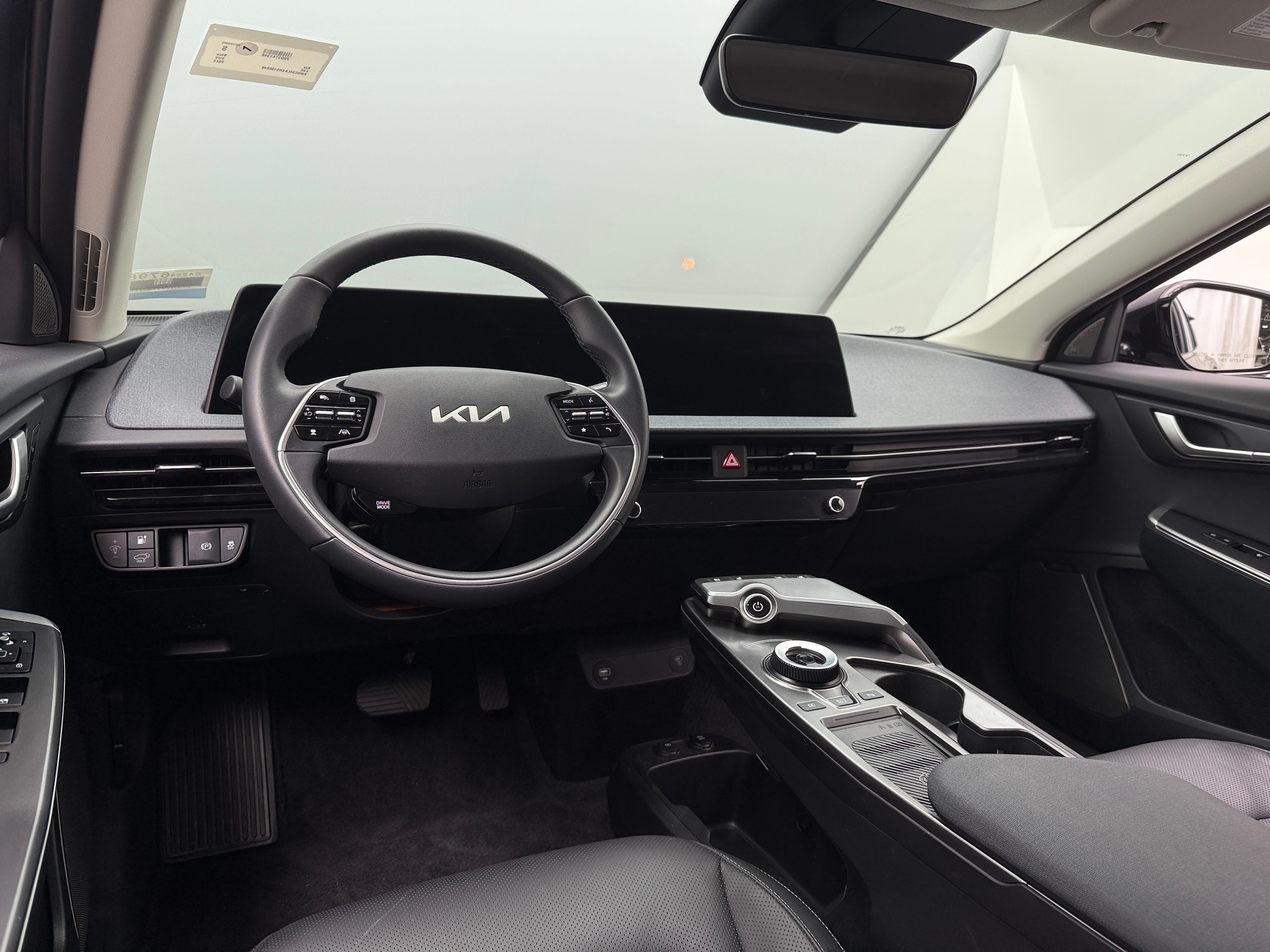 2024 Kia EV6 Wind 2