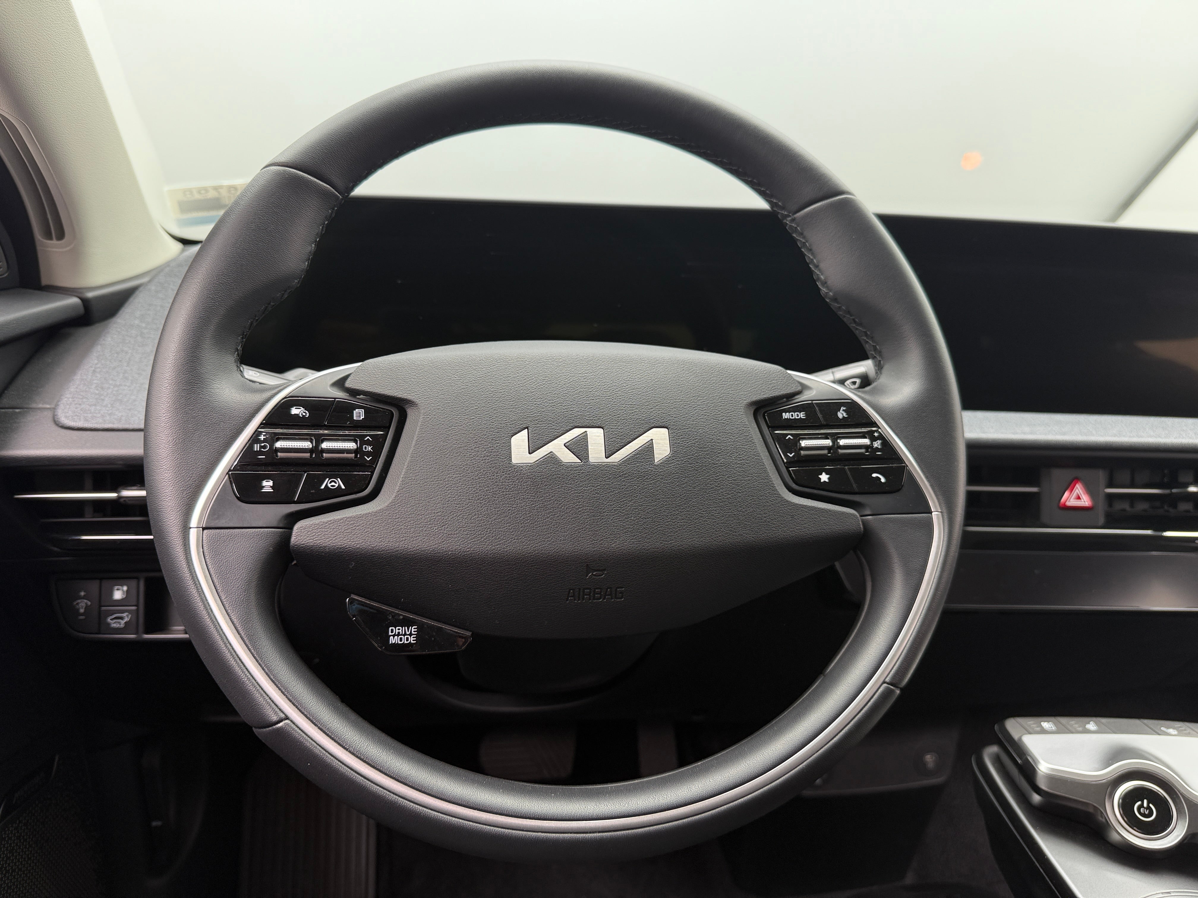 2024 Kia EV6 Wind 4