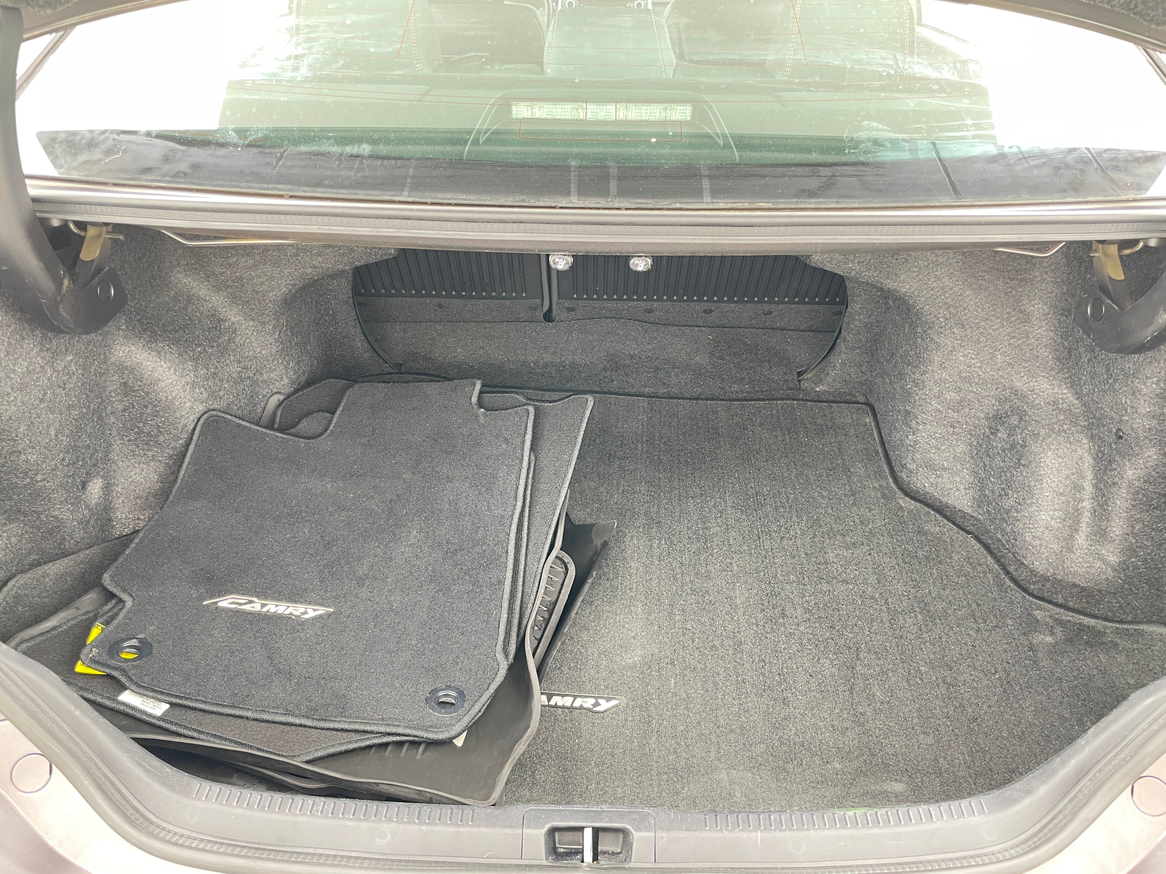 2016 Toyota Camry SE 7