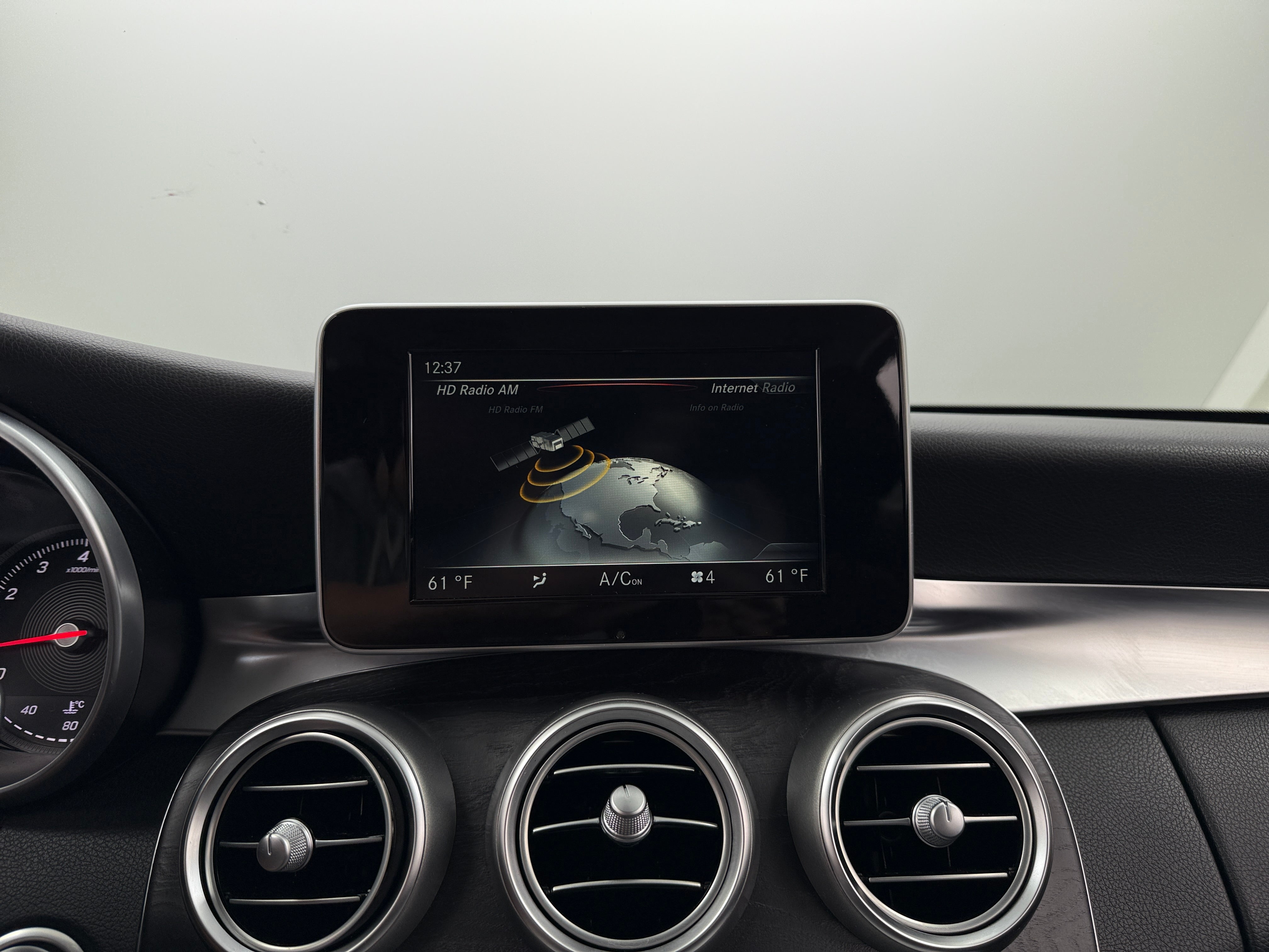 2015 Mercedes-Benz C-Class C 300 3