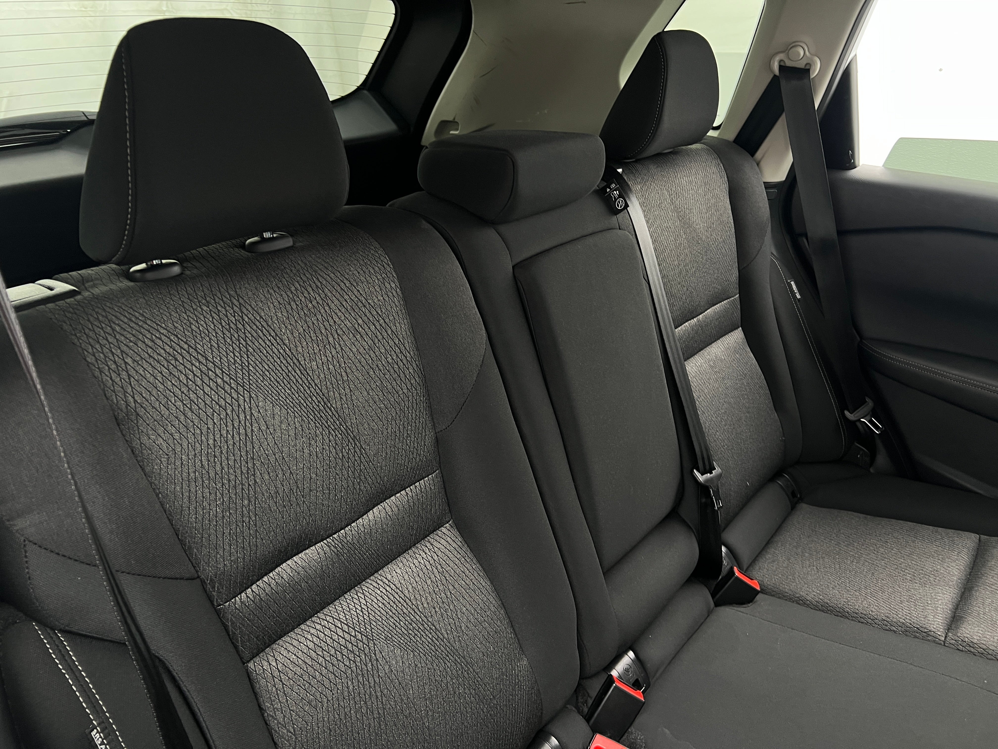 2024 Nissan Rogue SV 6