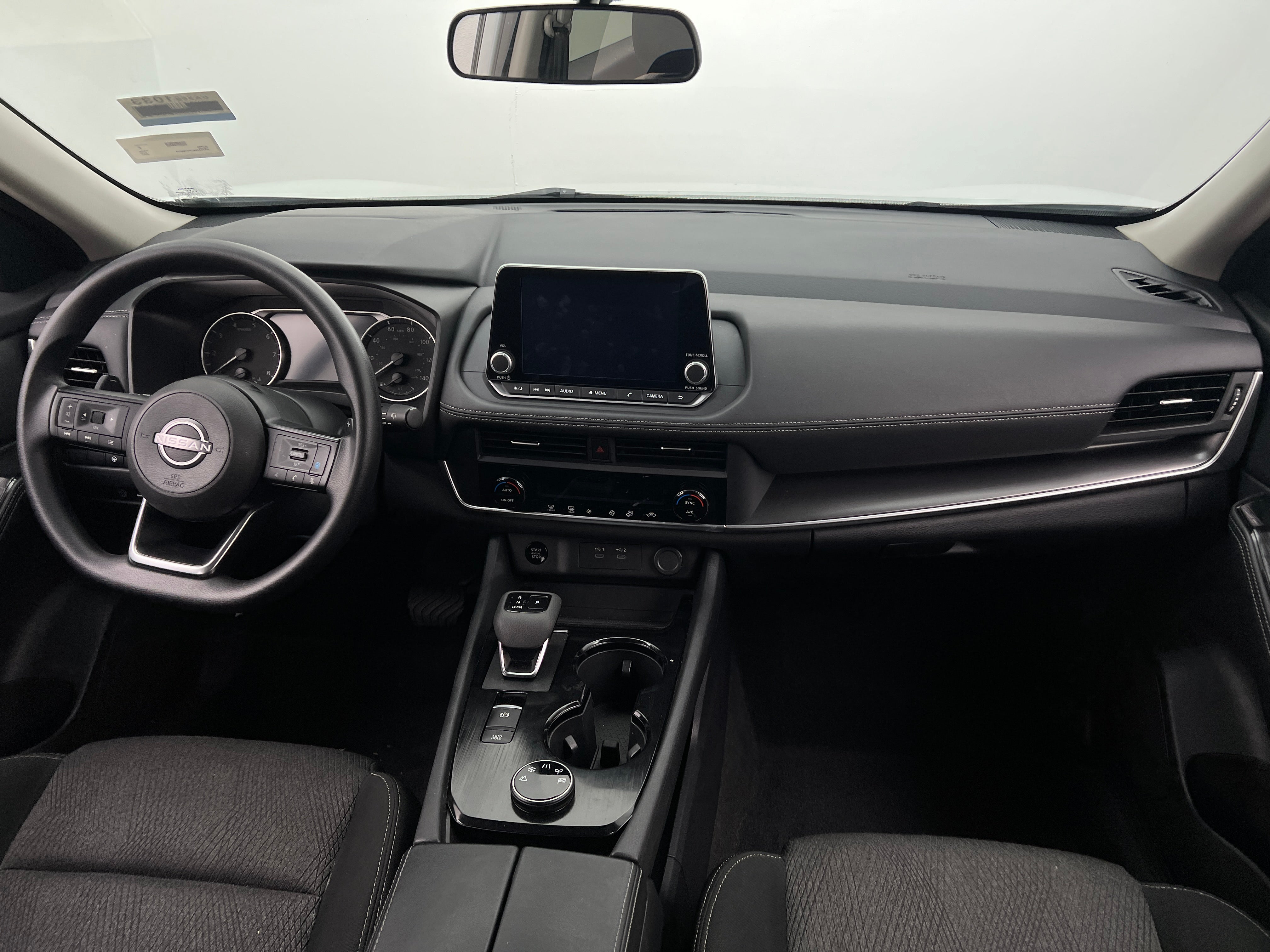2024 Nissan Rogue SV 3