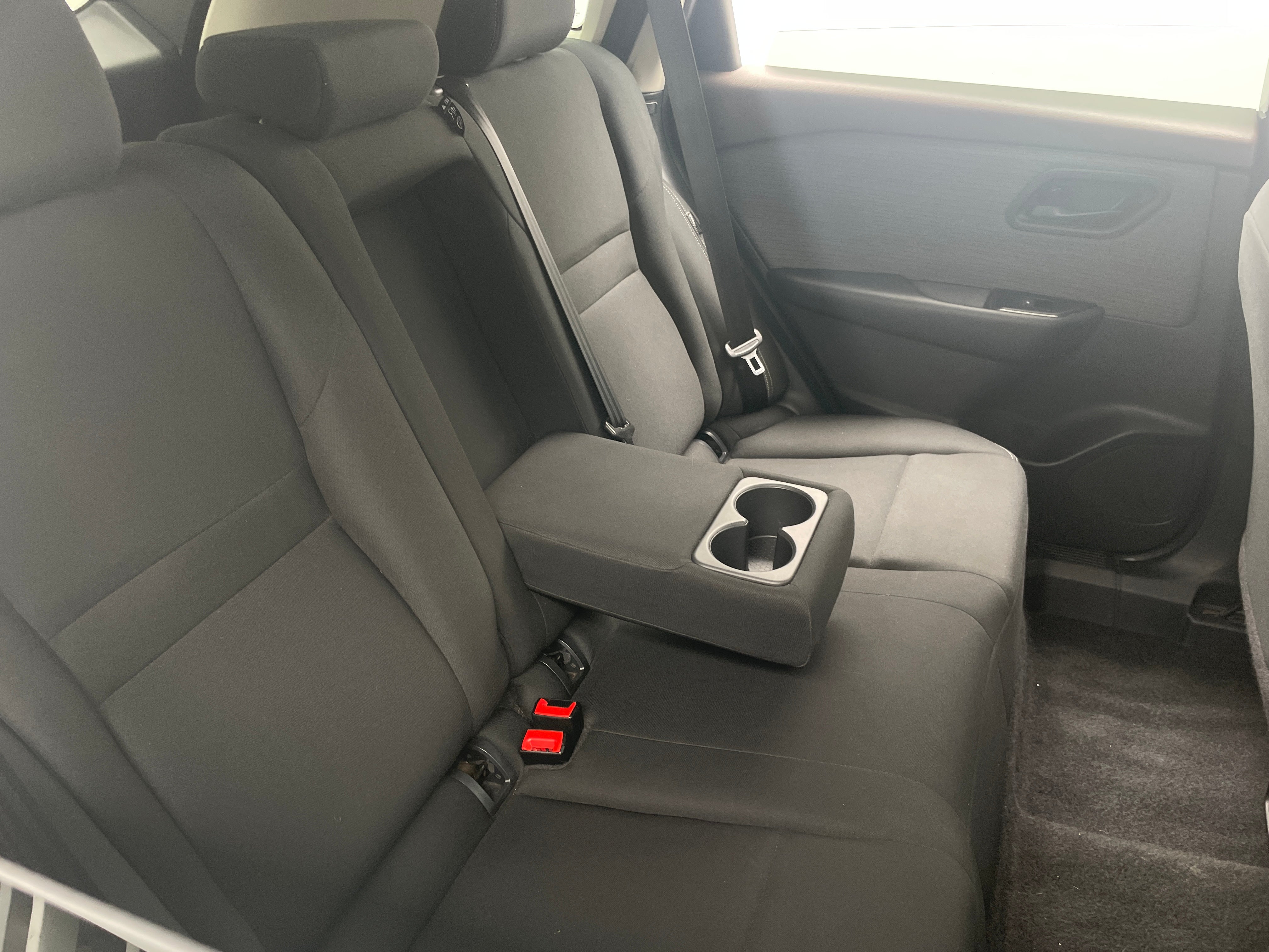 2023 Nissan Rogue S 6