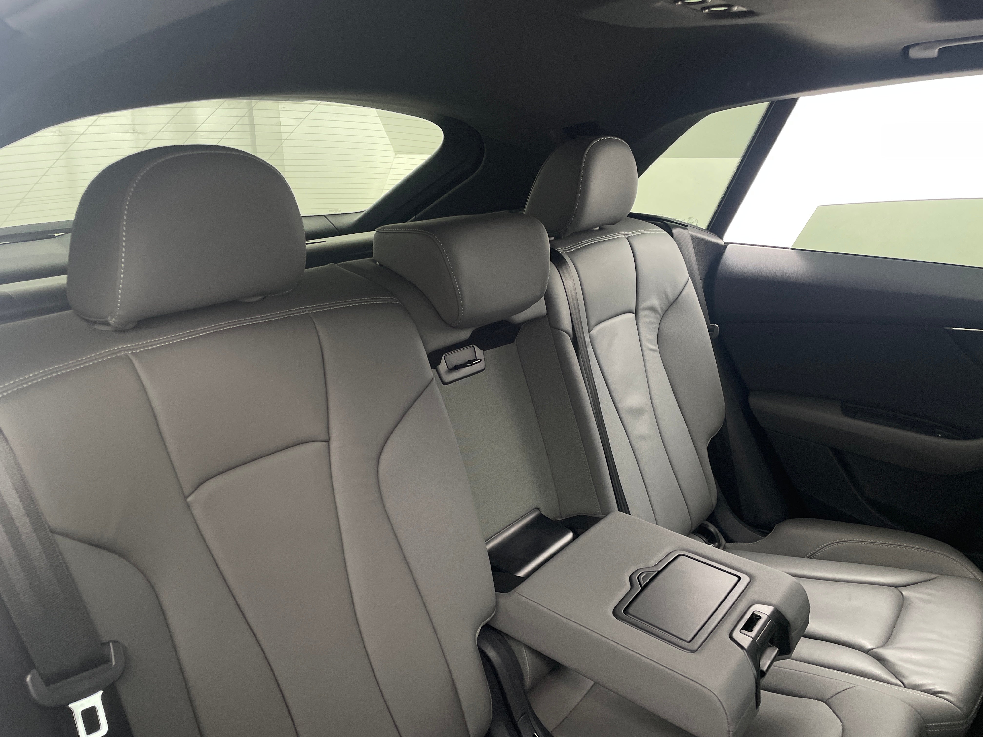 2019 Audi Q8 Premium 5