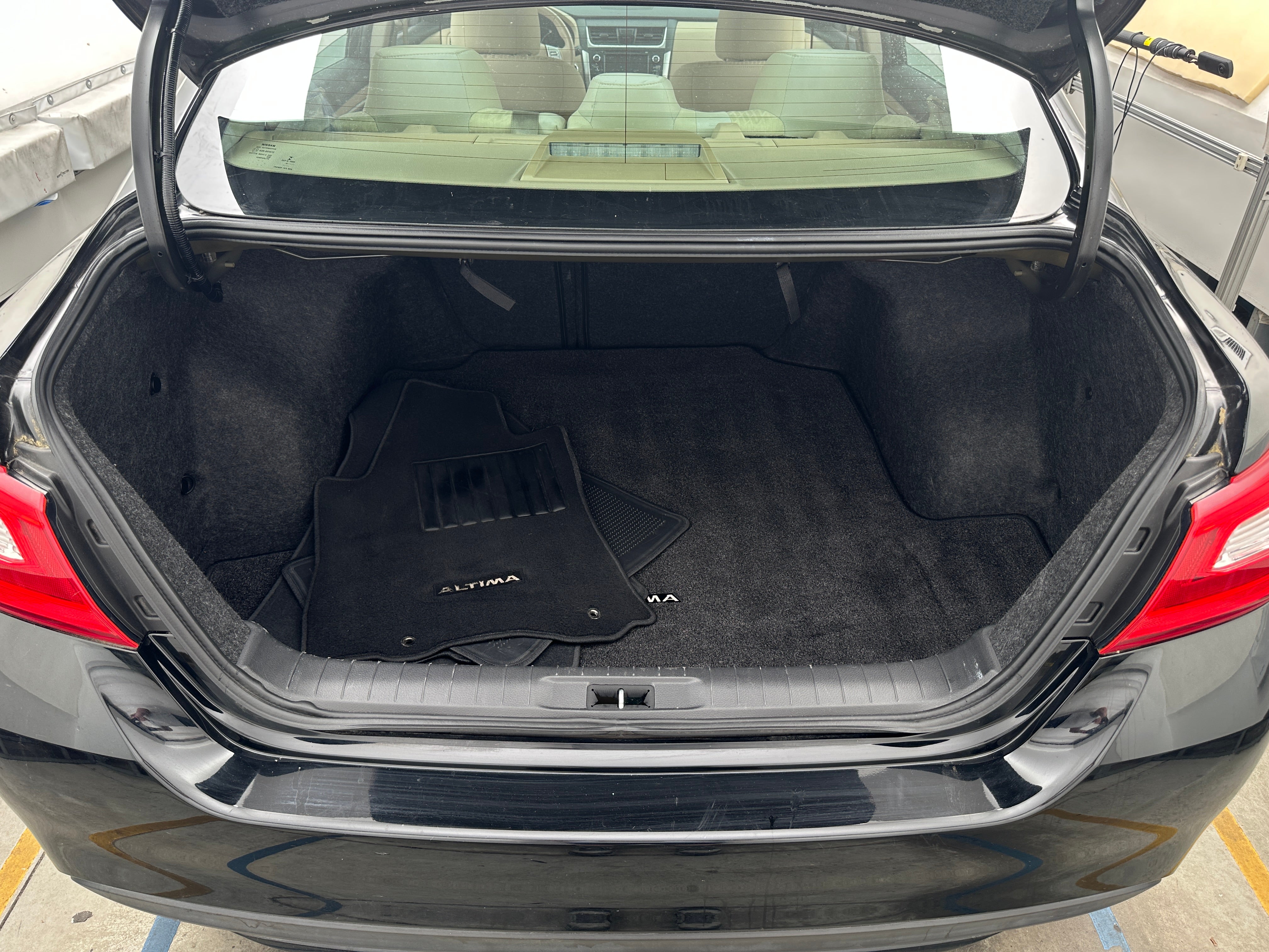 2017 Nissan Altima SV 7