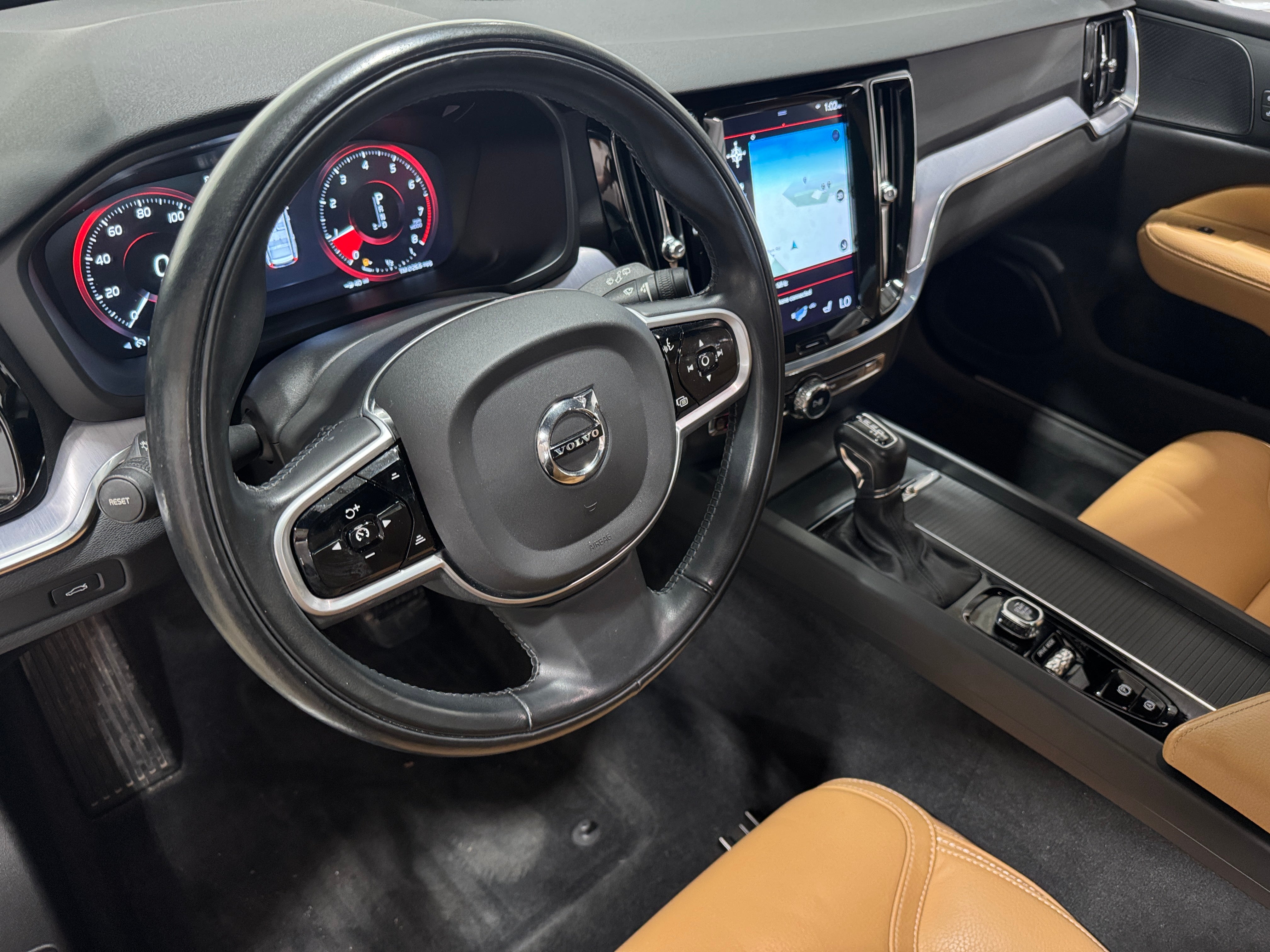 2020 Volvo V60 T5 2