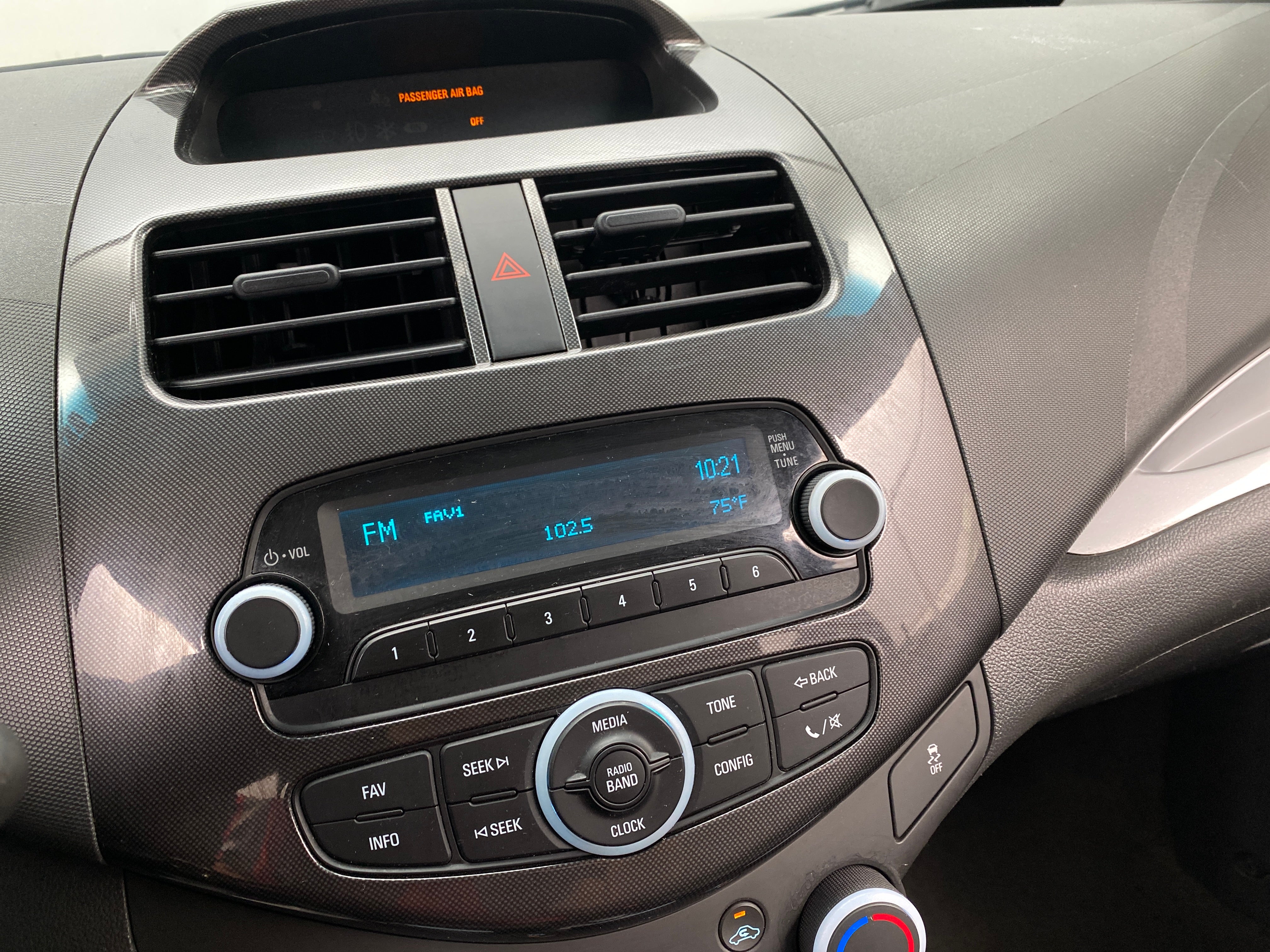 2015 Chevrolet Spark LS 4