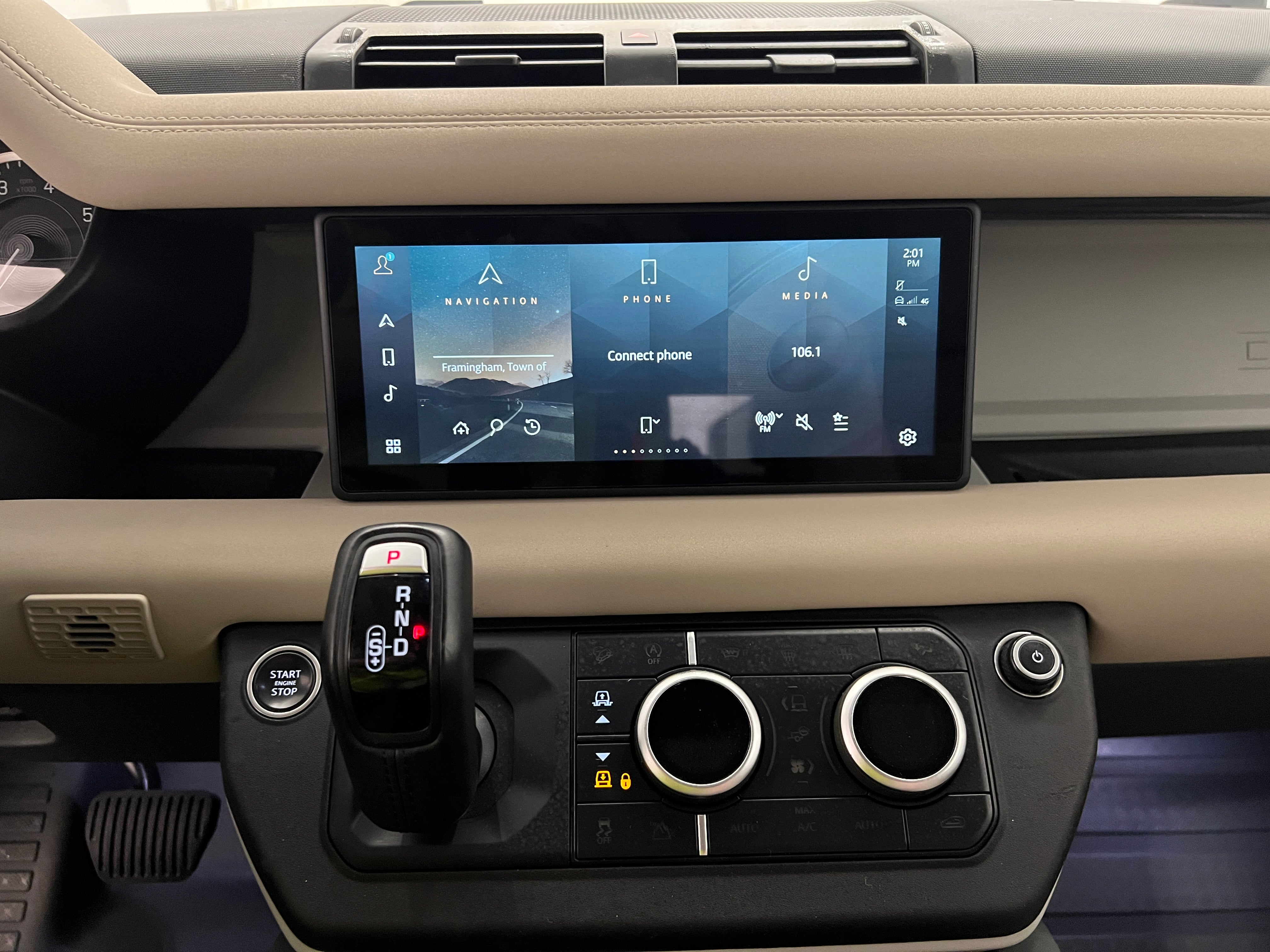 2023 Land Rover Defender 110 3