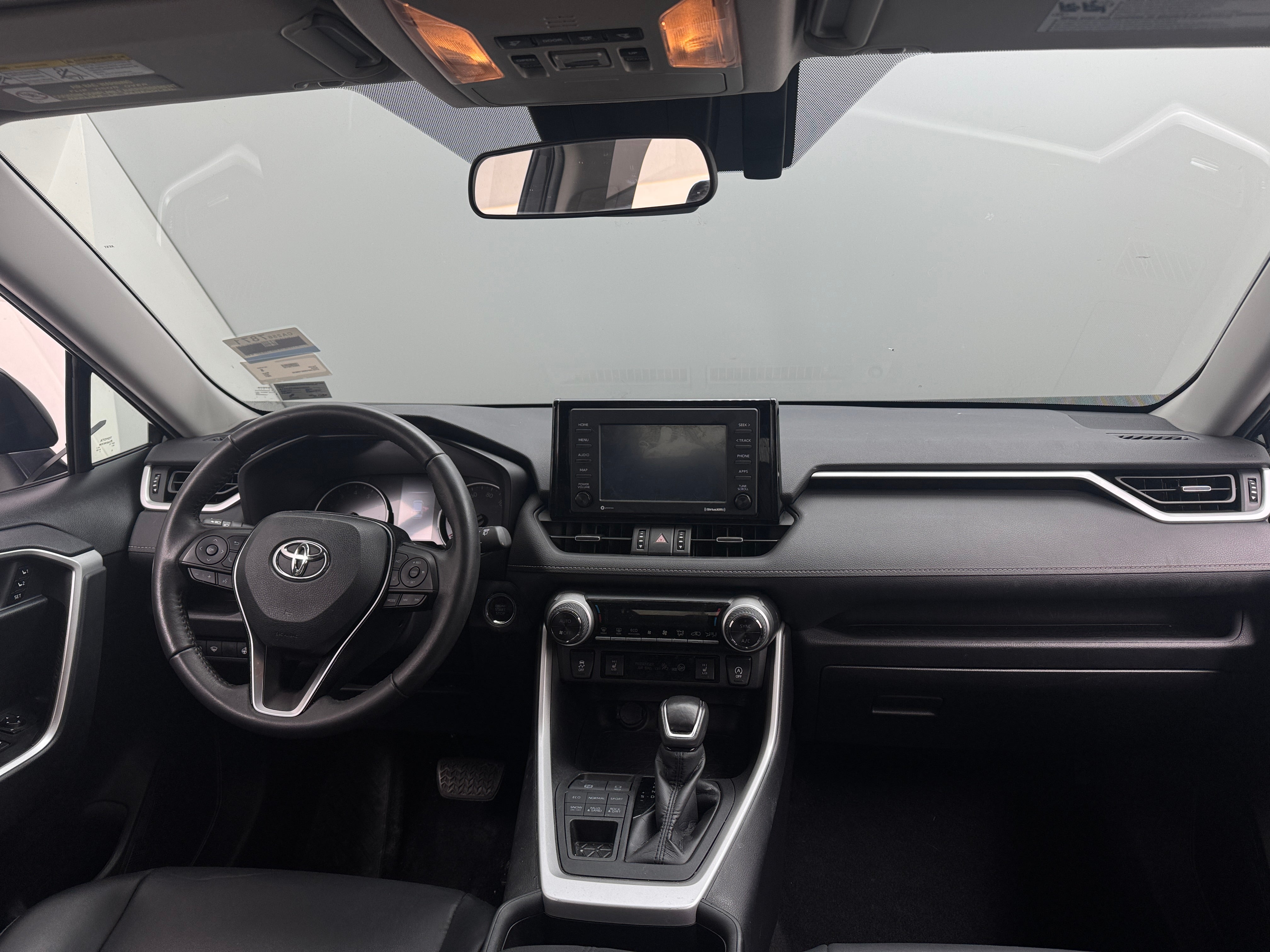 2021 Toyota RAV4 XLE Premium 2