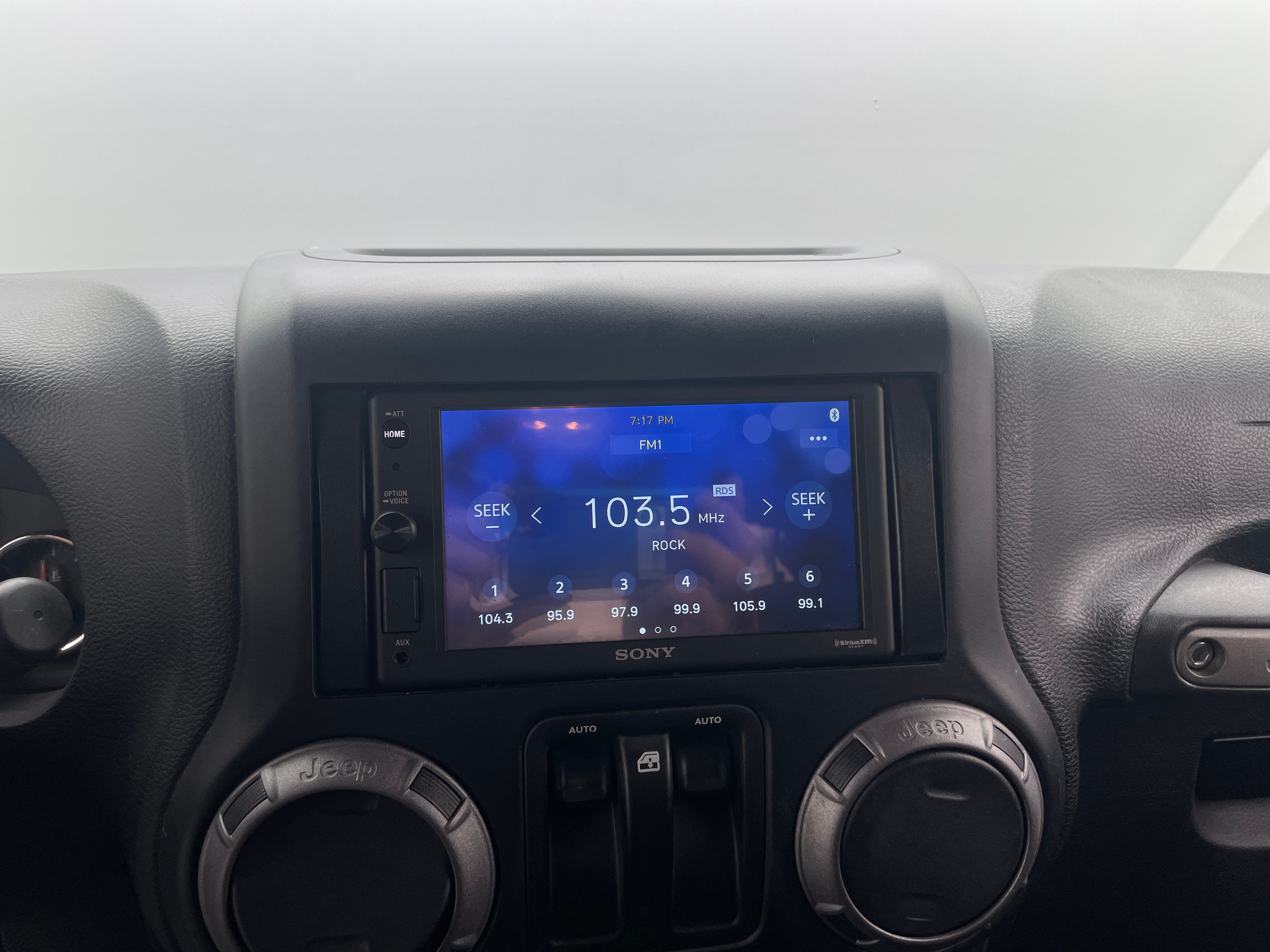 2017 Jeep Wrangler Sport S 4
