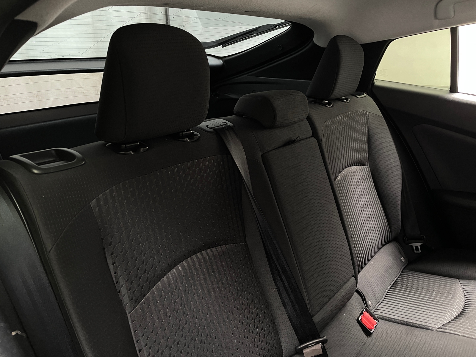 Thumbnail: 2017 Toyota Prius - 6
