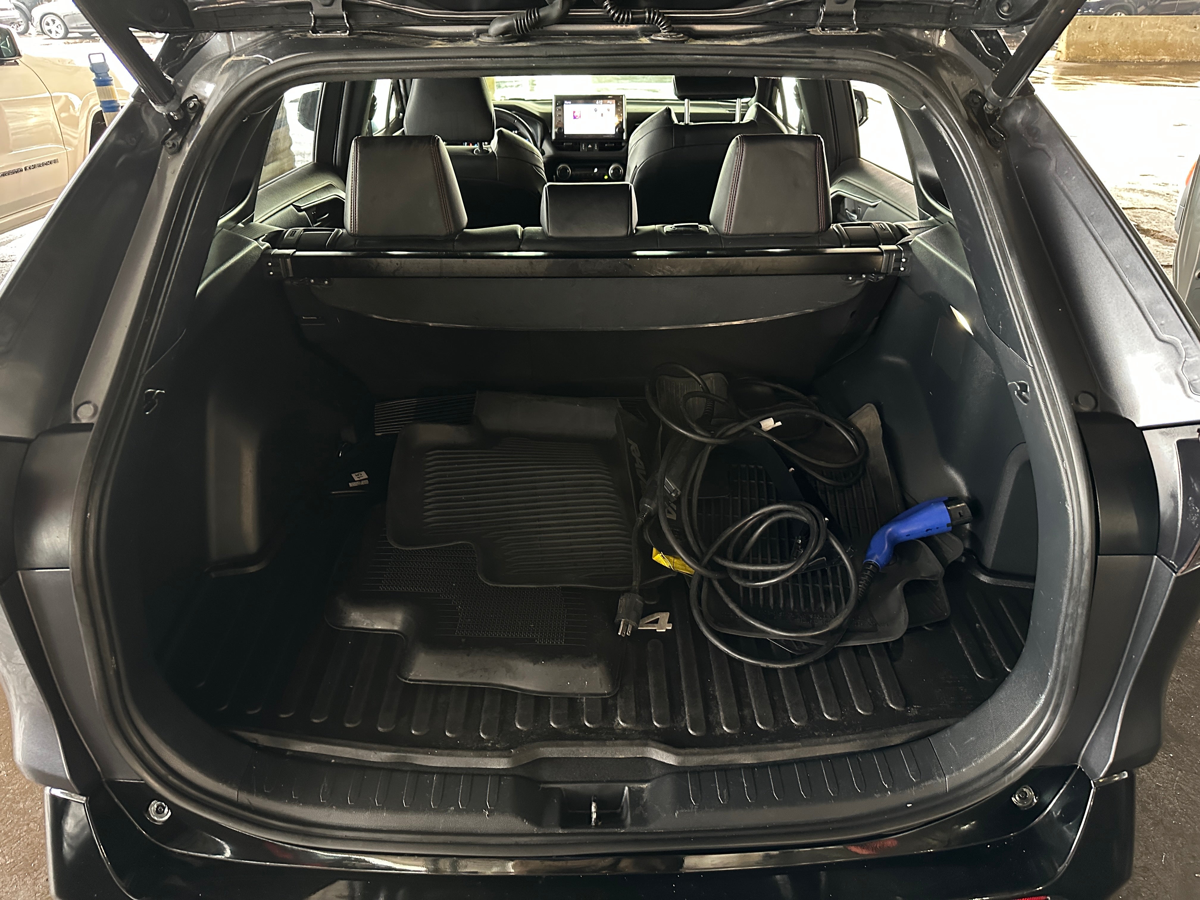 2022 Toyota RAV4 Prime XSE 7
