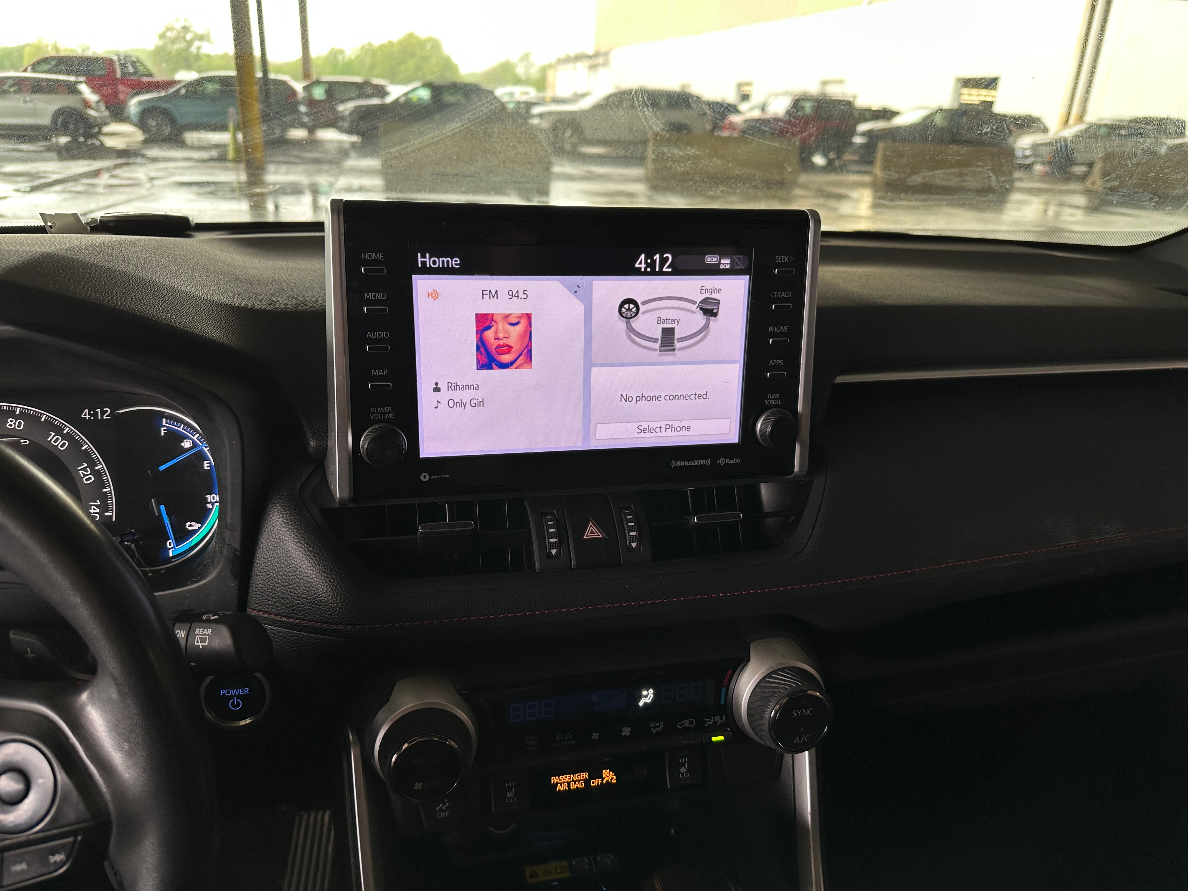2022 Toyota RAV4 Prime XSE 4