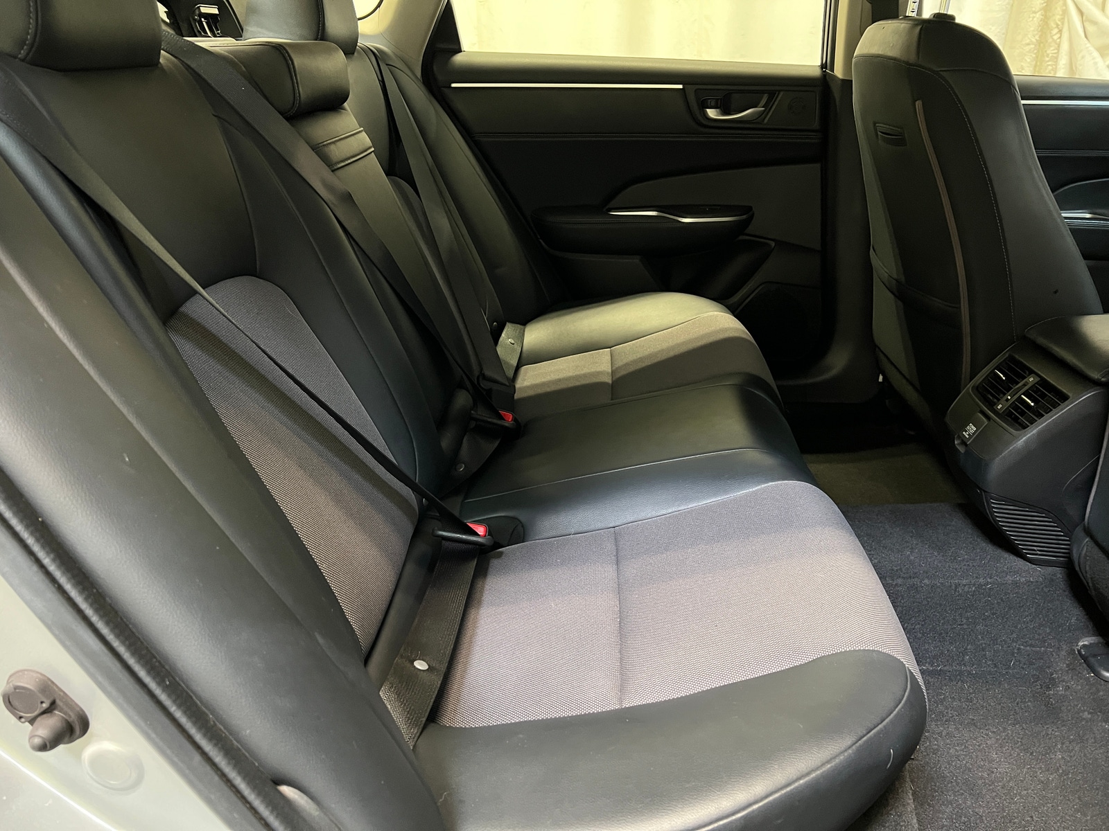 Thumbnail: 2018 Honda Clarity - 6