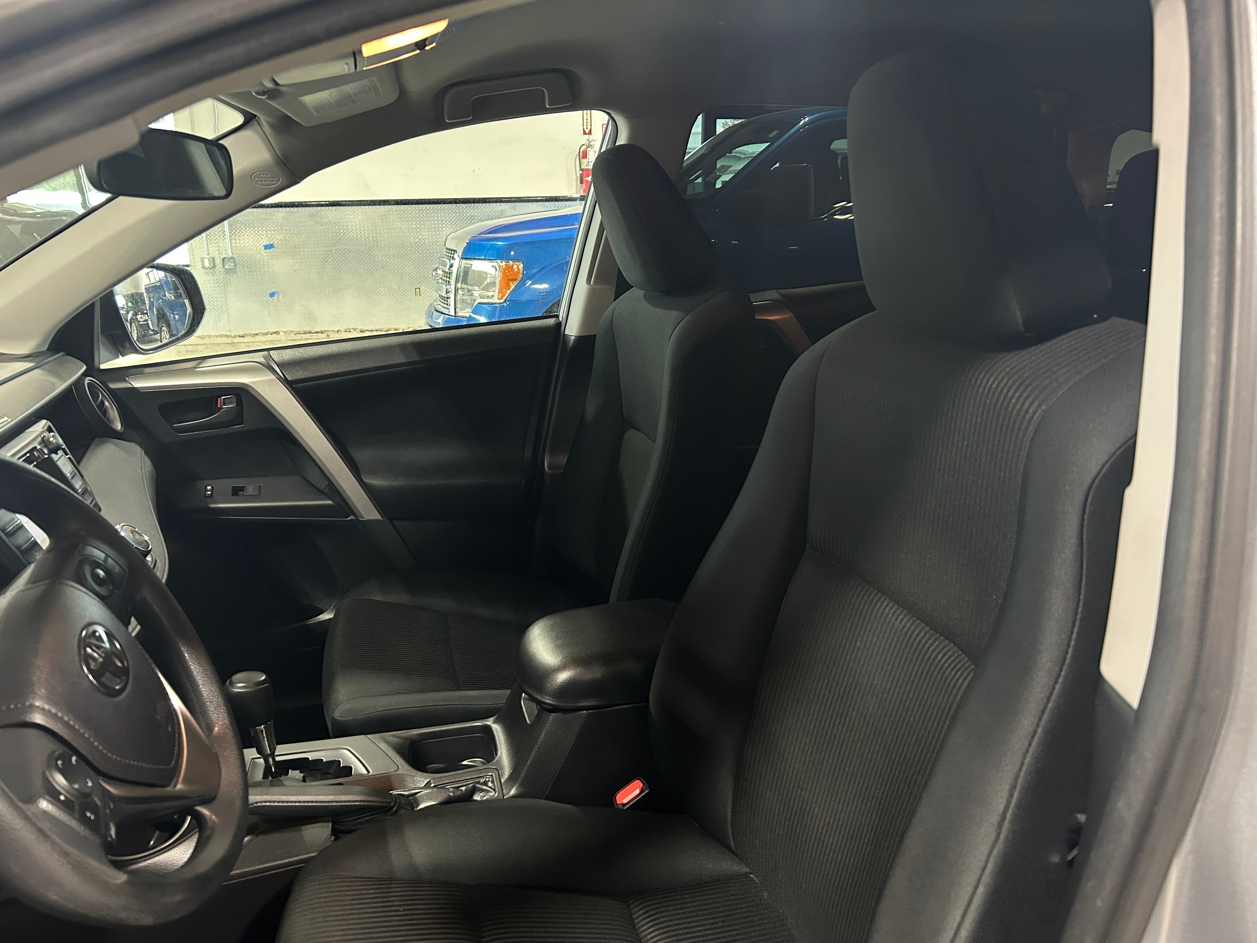 2017 Toyota RAV4 LE 2