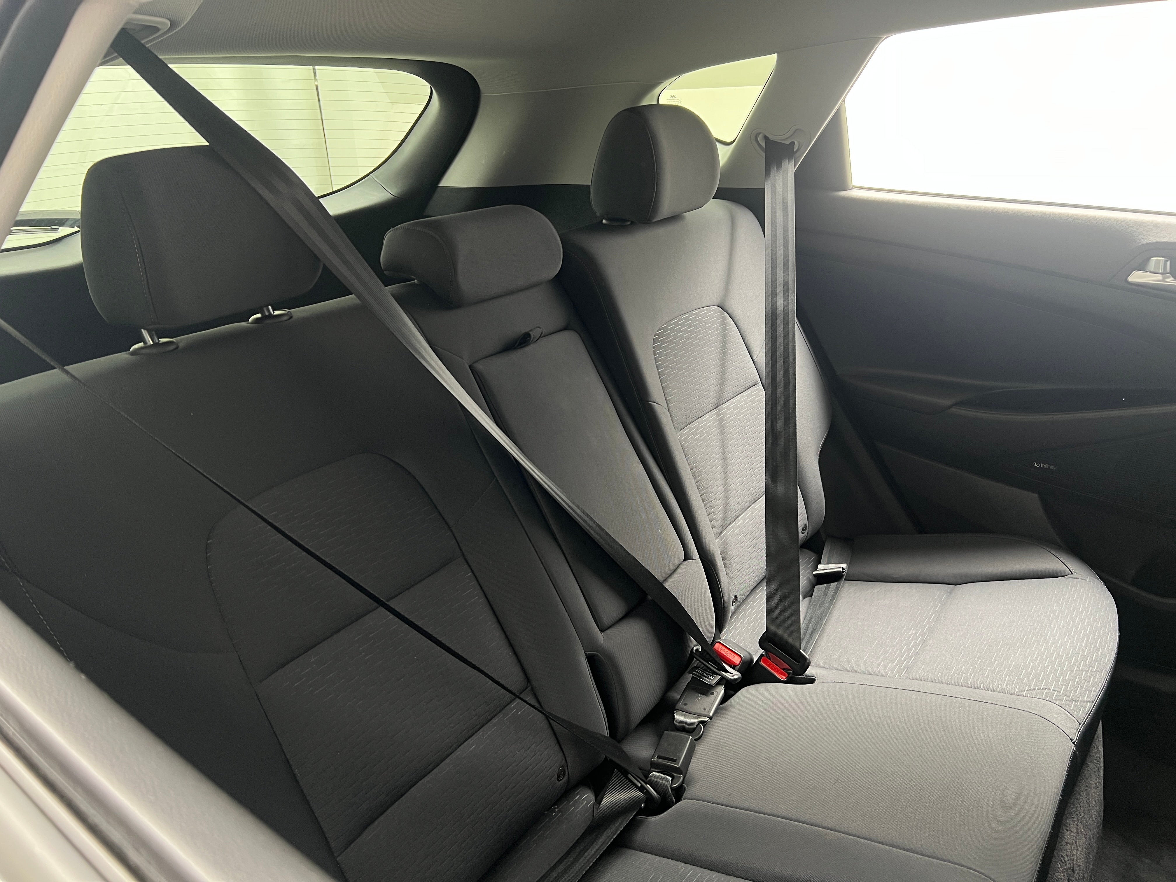 2021 Hyundai Tucson Sport 6