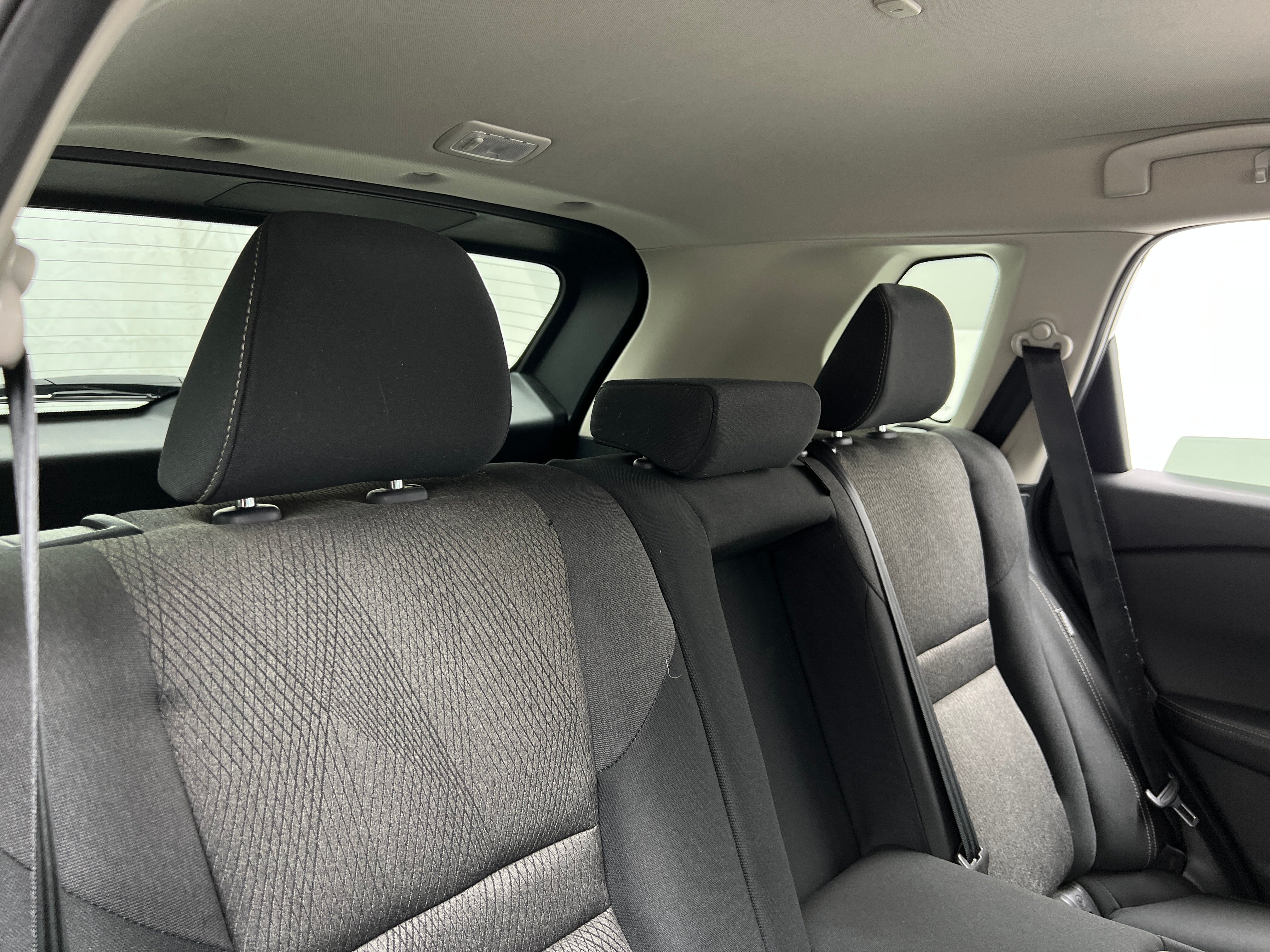2024 Nissan Rogue SV 6
