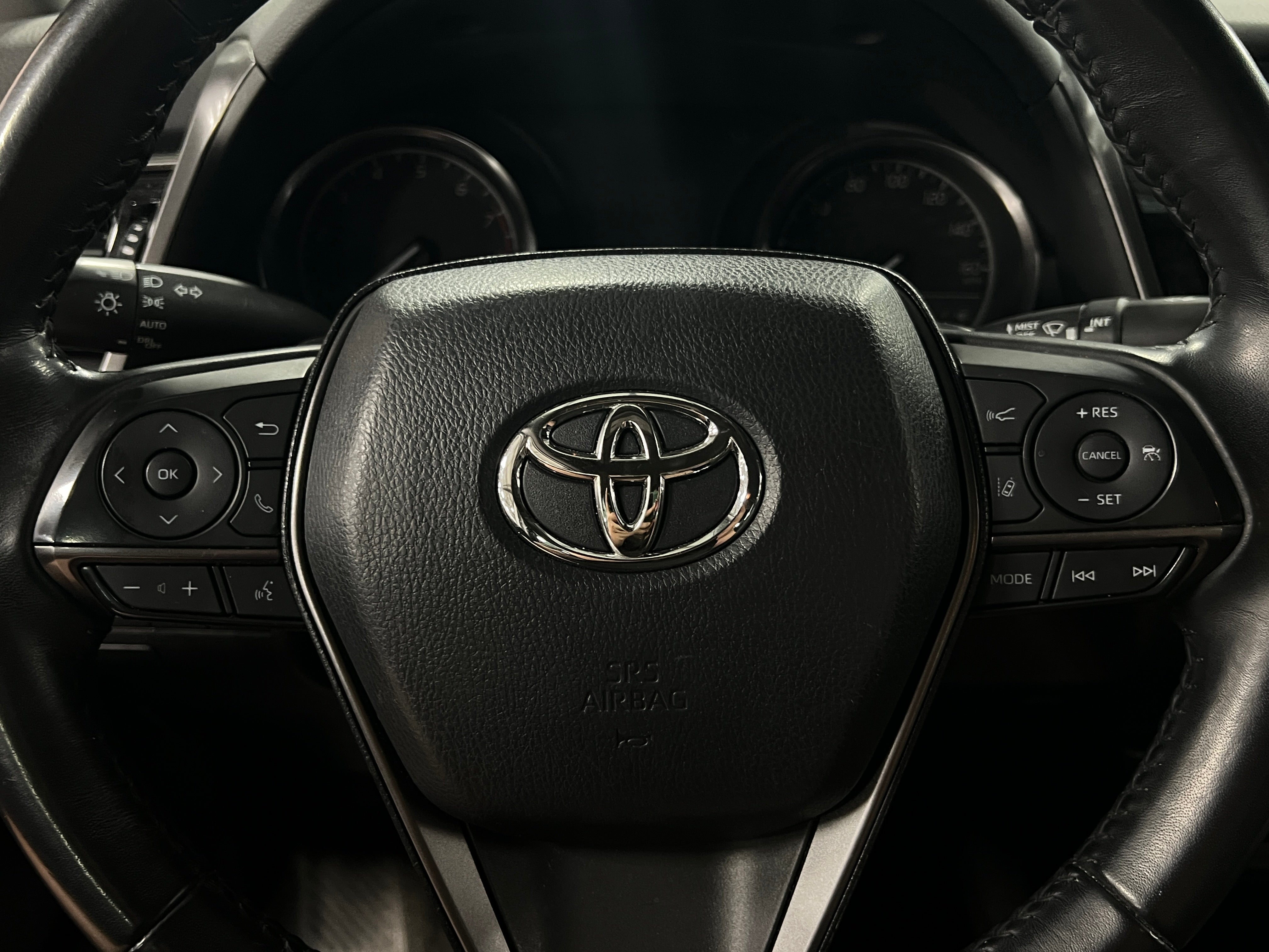 2021 Toyota Camry SE 4