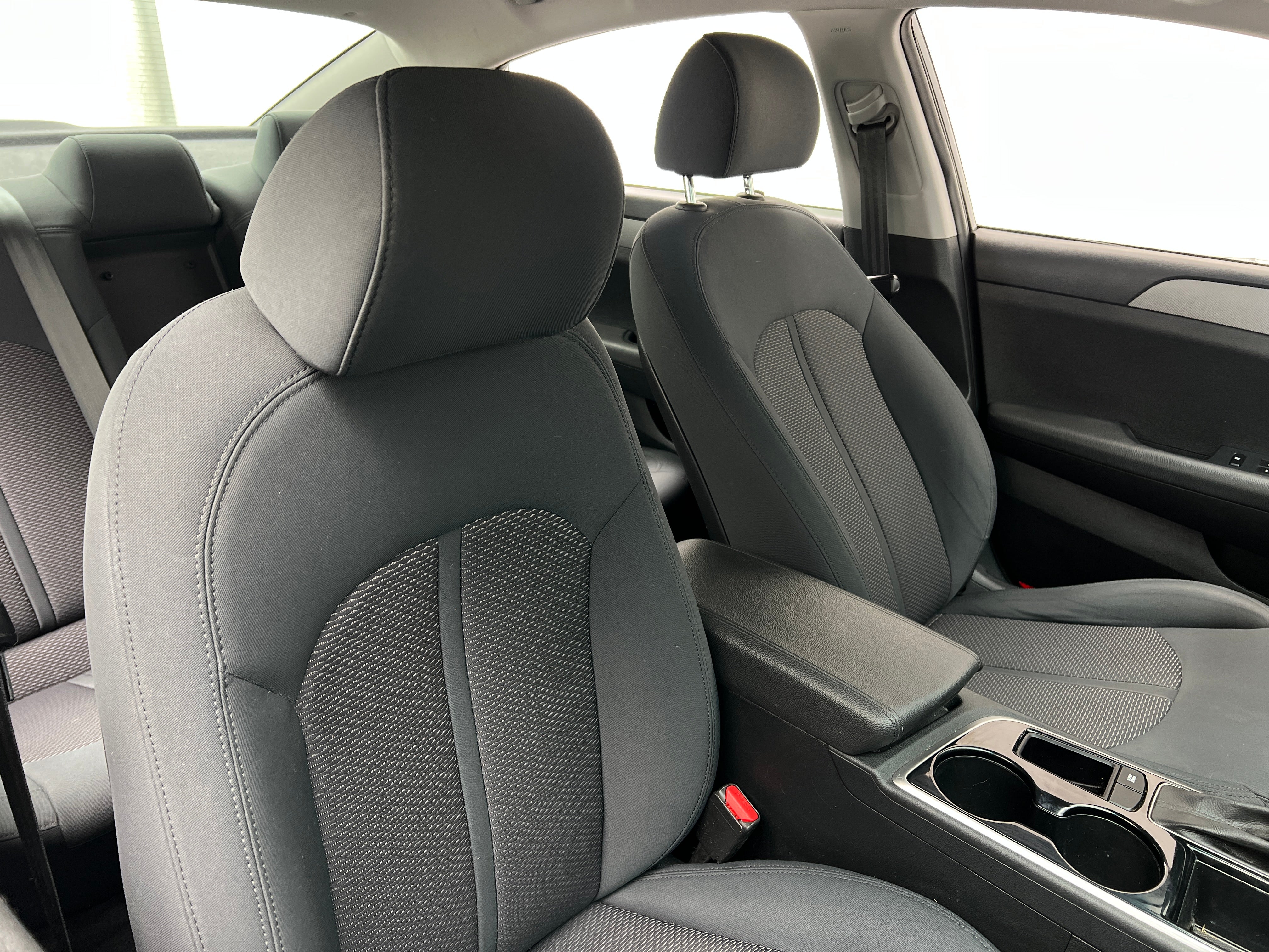 2019 Hyundai Sonata SE 2