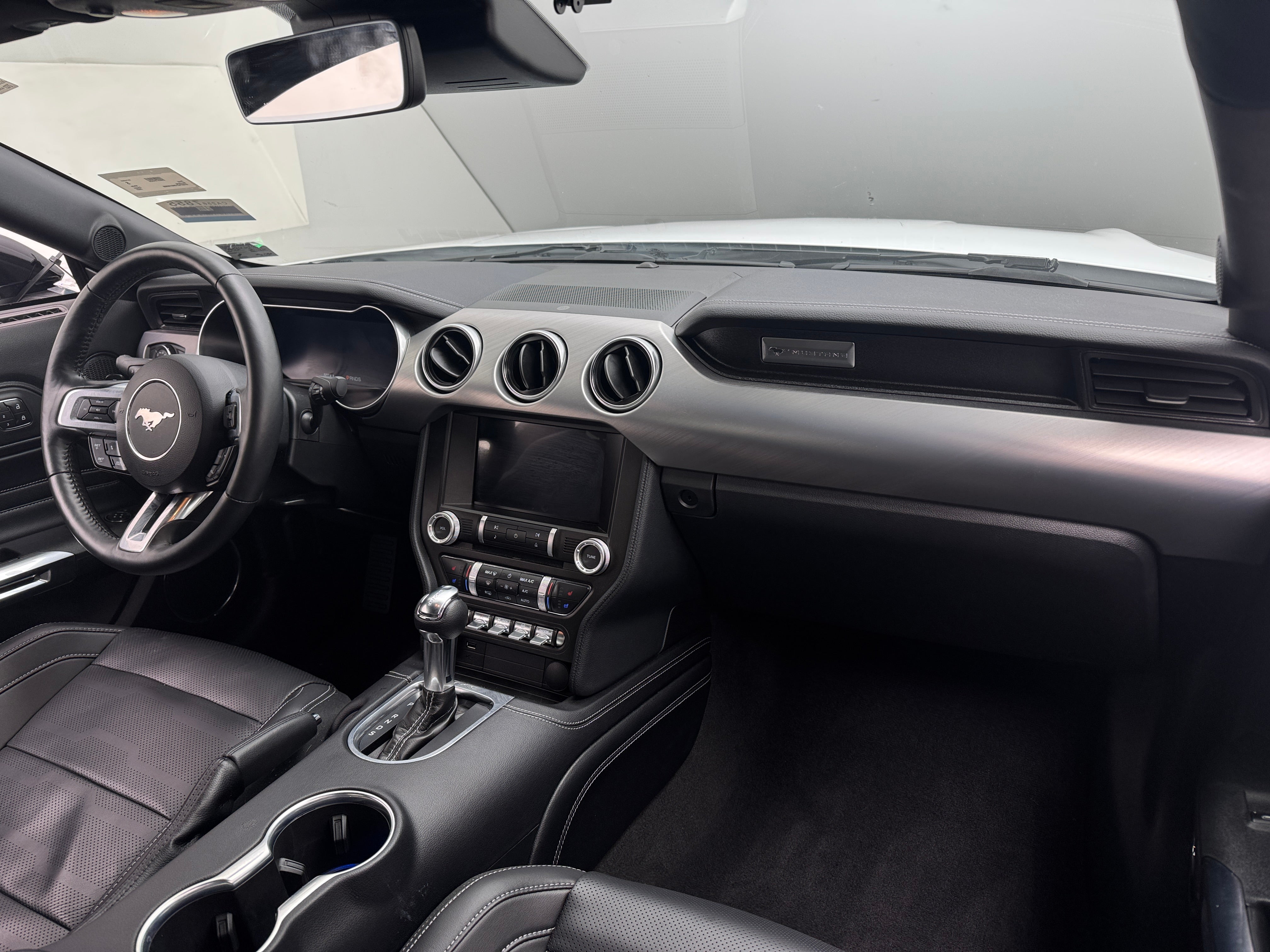 2022 Ford Mustang GT Premium 2