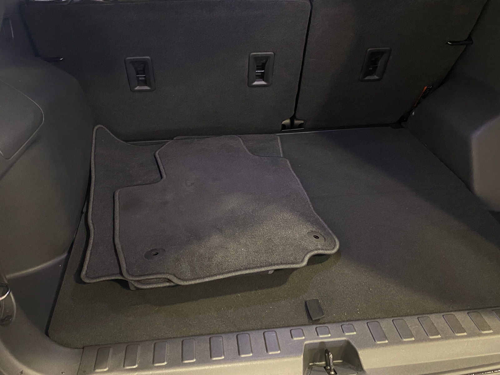 Thumbnail: 2020 Chevrolet Equinox - 7