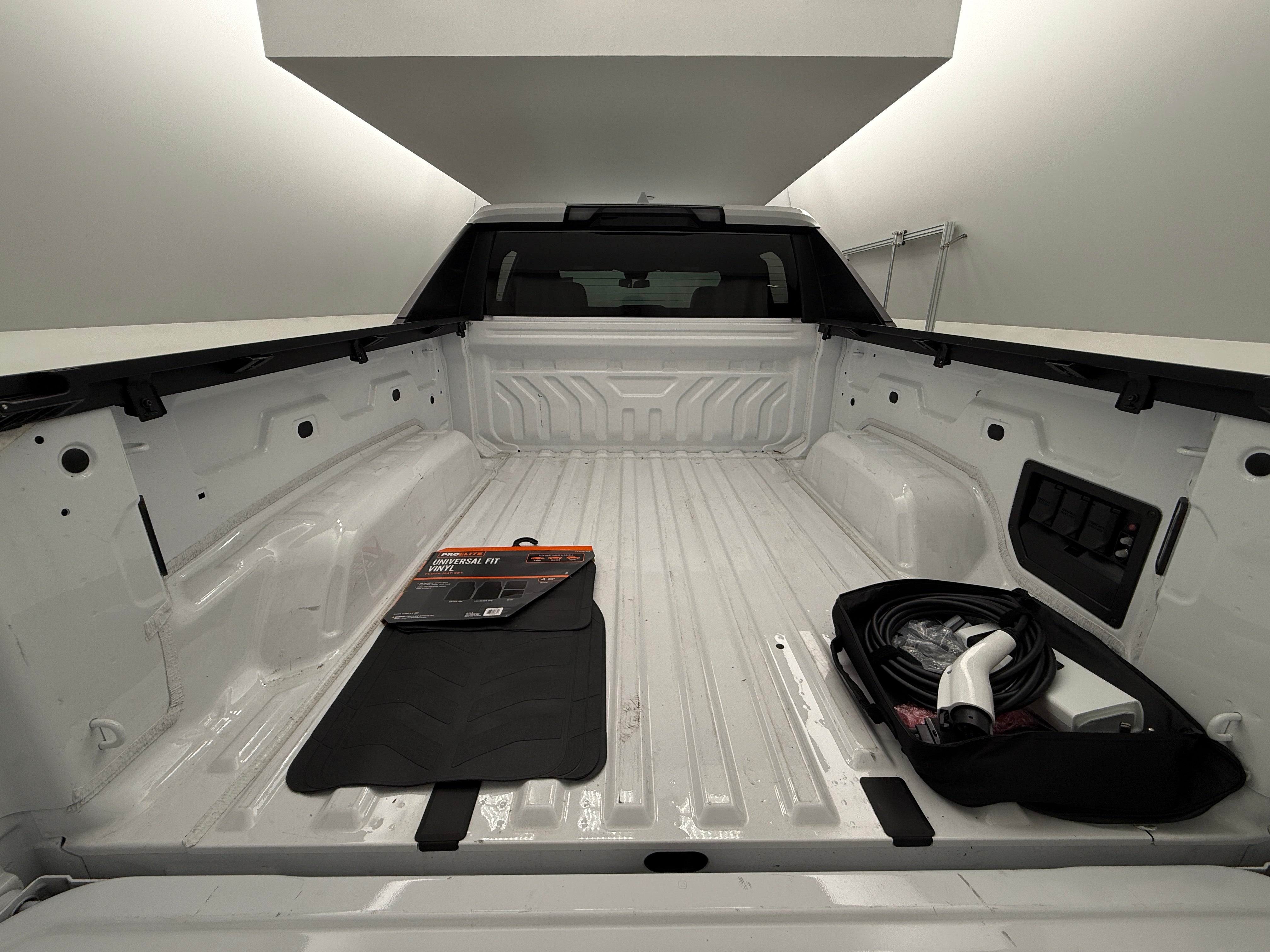 2024 Chevrolet Silverado EV Work Truck 6